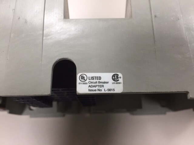 Merlin Gerin NSJ400 / NSJ600 Plug in Base Adapter 32514 w/ Bus Bar Extensions