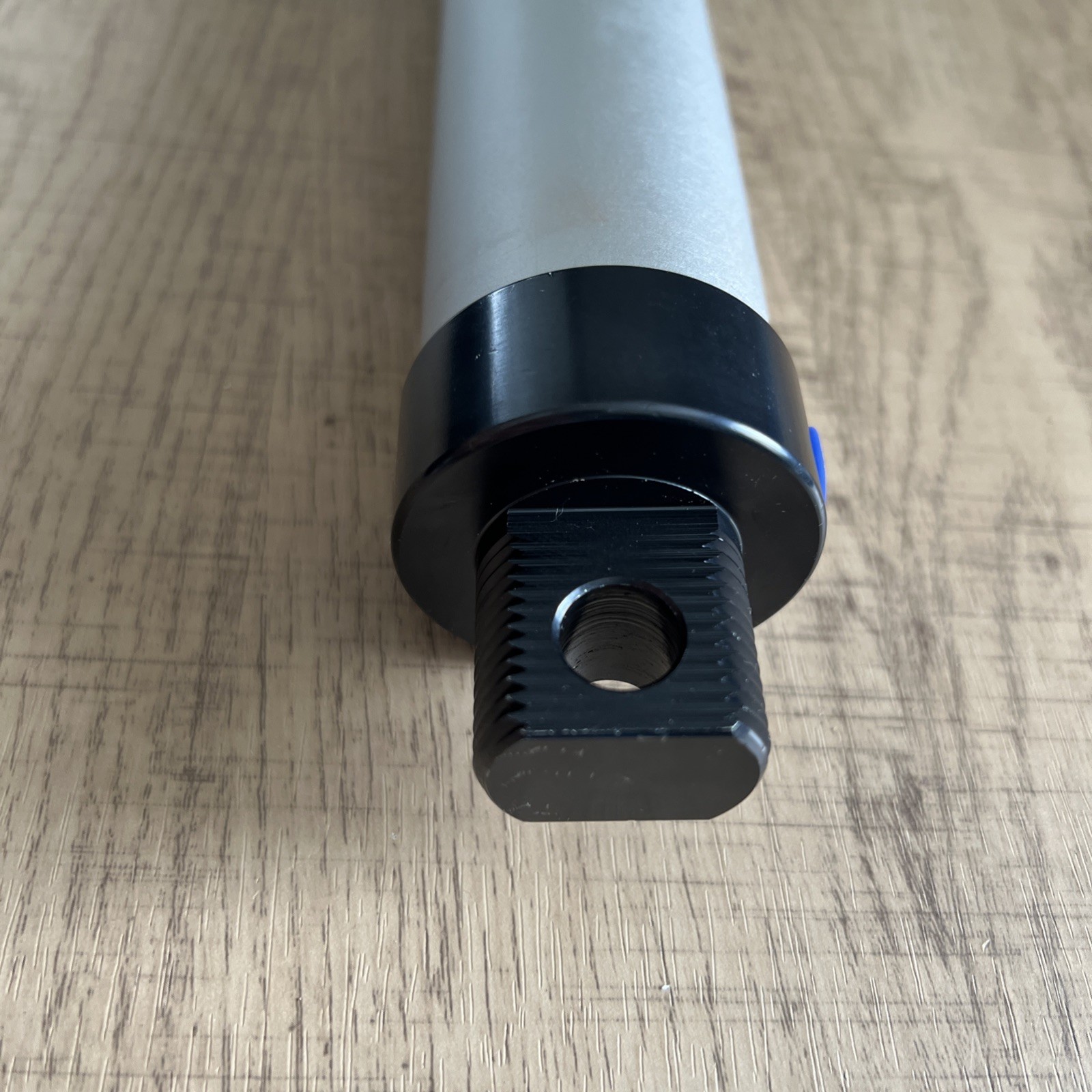 MAL40X100-CA Pneumatic Air Cylinder Bore 40mm Stroke 100mm Double Acting 1Pc