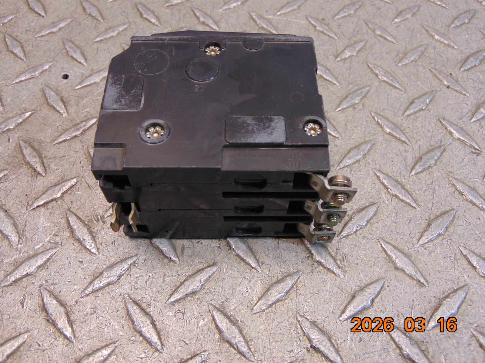 Square D QOB330 30A 30 Amp 3P Bolt-On Circuit Breaker AIC 240Vac