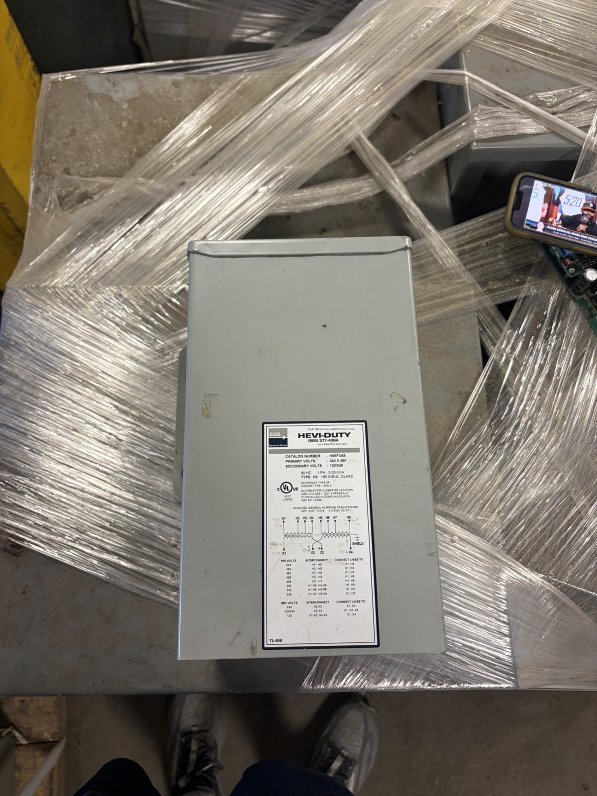 SOLA Hevi-Duty HS5F3AS 3 KVA Transformer Primary 240×480 Secondary 120/240 USED