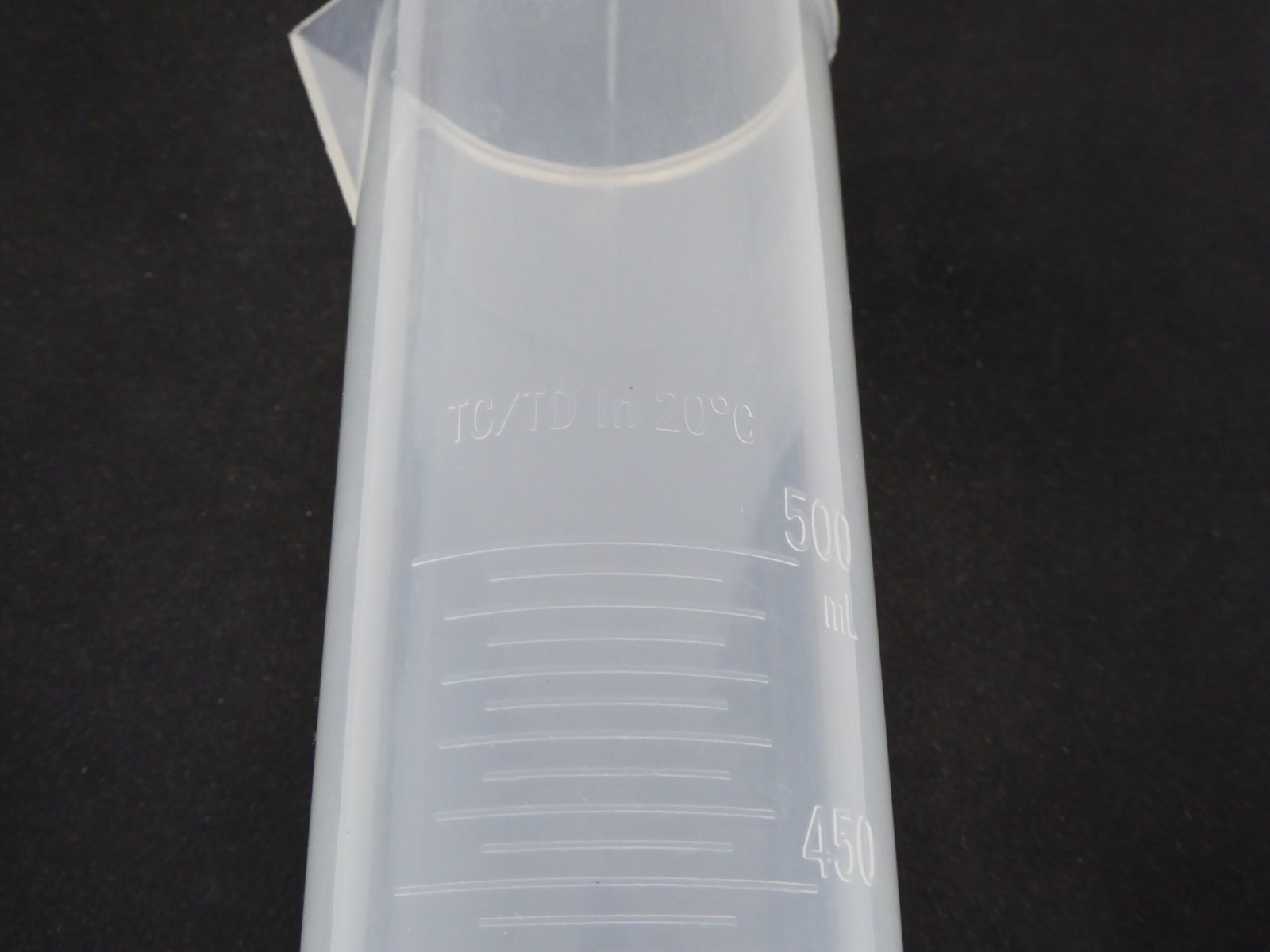 Set of 5 Plastic Graduated Cylinders 1000ml, 500ml, 250ml, 100ml & 50ml