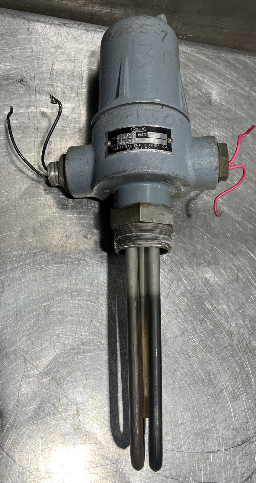 Used Surplus INDEECO Immersion heater Cat No 25-SSTA-4C-E 230V 1875 Watts 1 ph