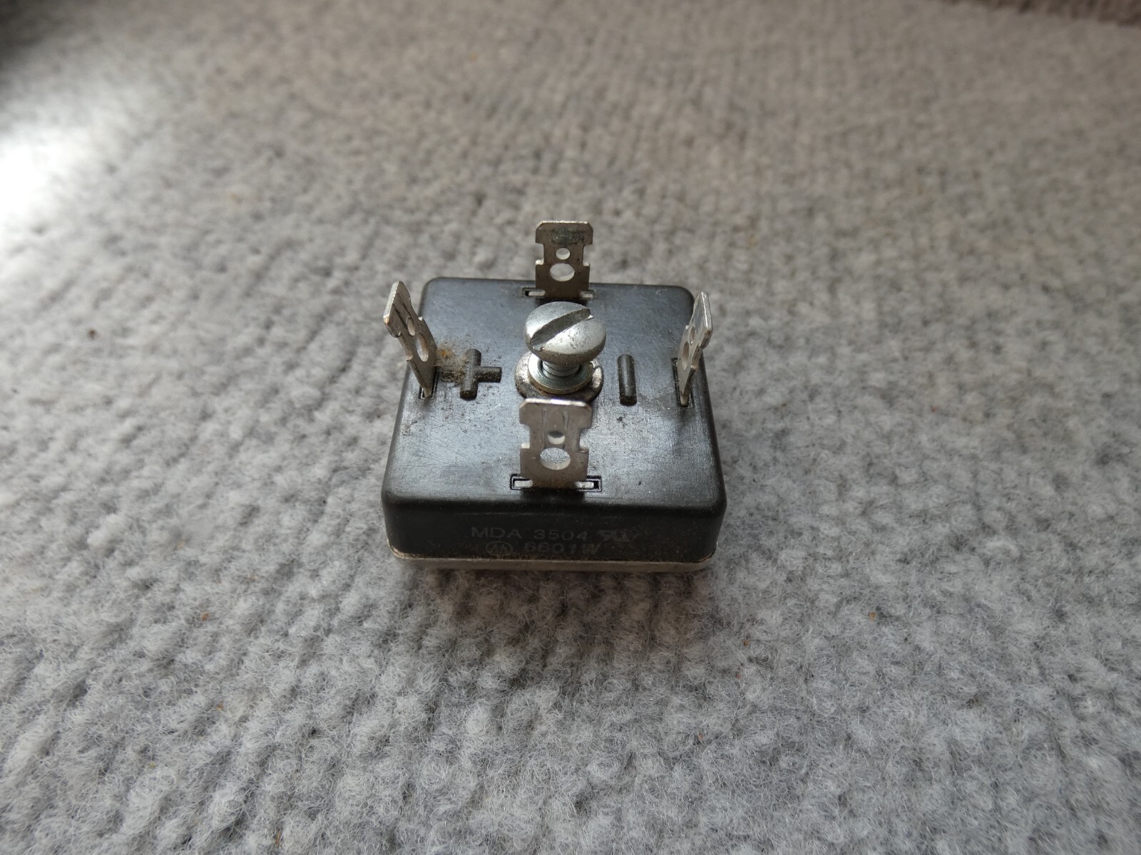 MOTOROLA BRIDGE RECTIFIER MDA-3504 8601W