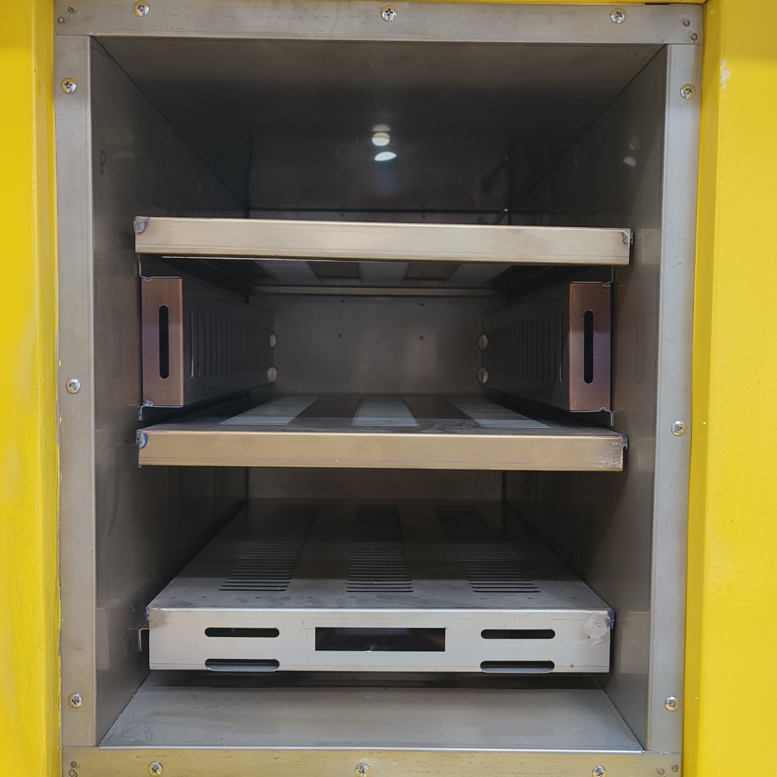 220V Bench Welding Rod Oven 0℃-500℃ Welding Electrode Drying Oven 500KG Capacity
