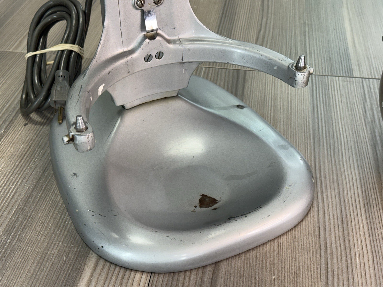 Hobart N50 5 Quart / 5 Qt. Commercial Mixer, Model N-50