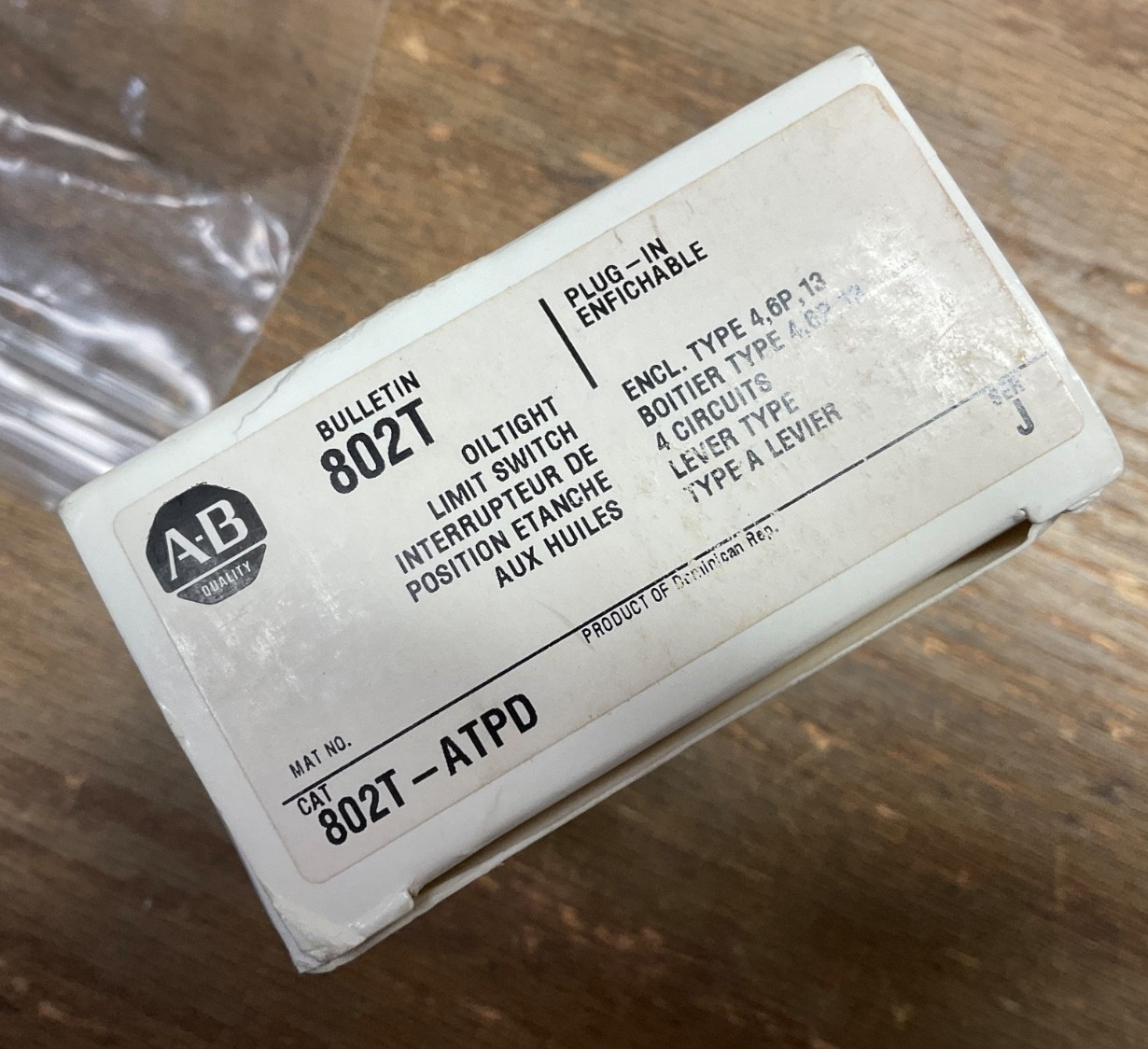 NEW Allen Bradley Oil Tight Limit Switch 802T-ATPD from WISCONSIN