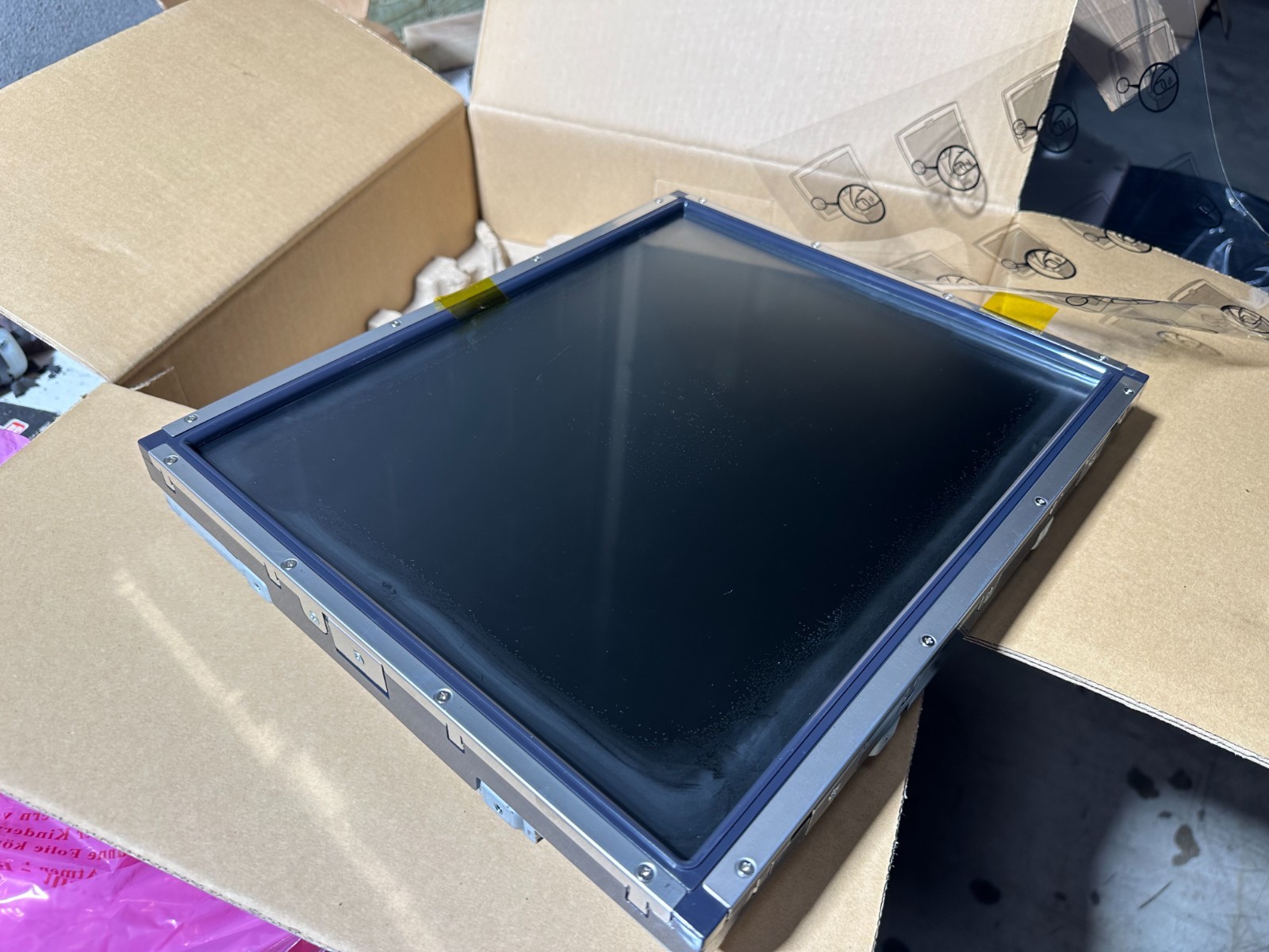 NEW ELO ET1739L-8CWA-3-G TOUCH MONITOR