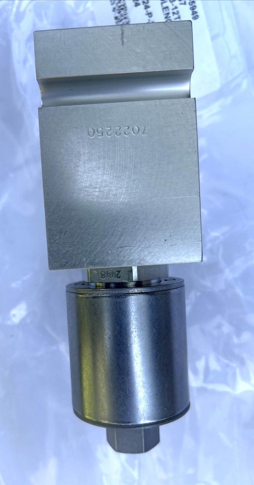Hydraforce SV12-23-12T-N-24ER/Z Solenoid Valve 4810-01-713-5949
