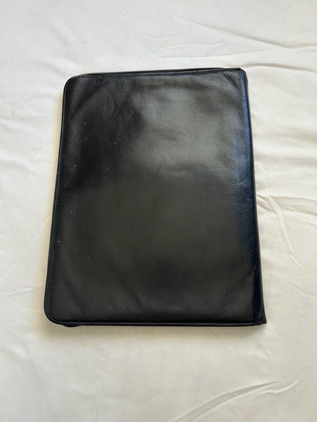 Gary’s of California San Juan Cowhide Leather Zippered Document Portfolio