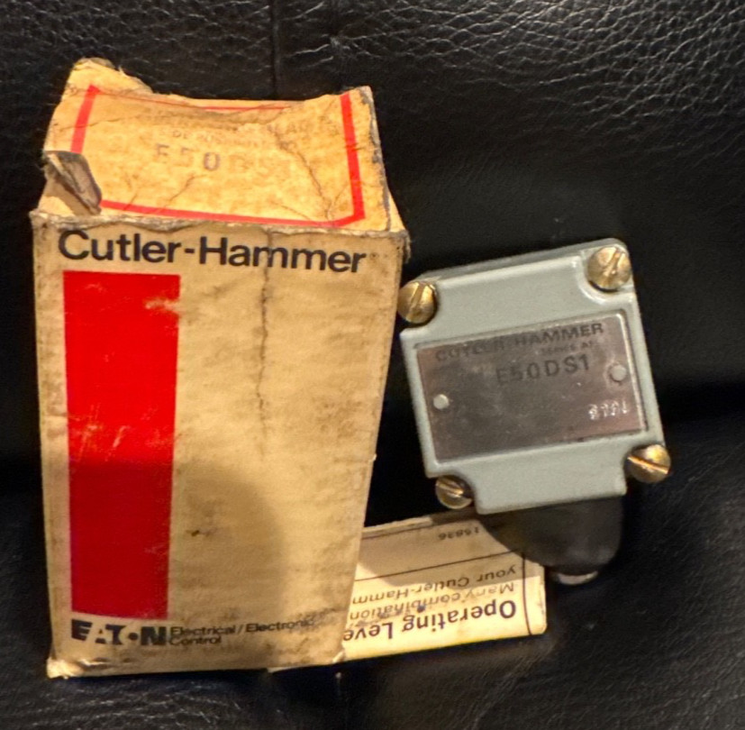 New Cutler Hammer E50DS1 Limit Switch Operating Head Series A1 NIB