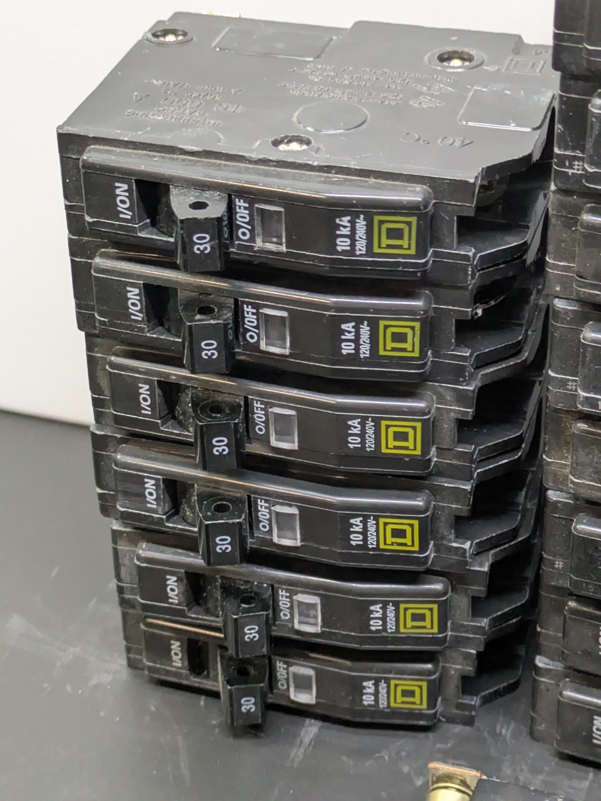 Square D Circuit Breakers Lot of 25: QO 20A 30A Single Pole Tandem Plug/Bolt On