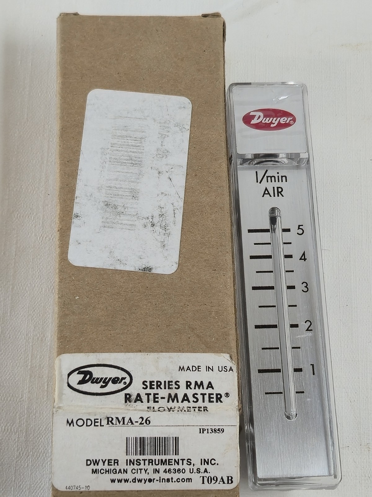 RMA-26-SSV Air Flowmeter, 0.5l/min to 5l/min, 4%, 3.175mm, 100psi,