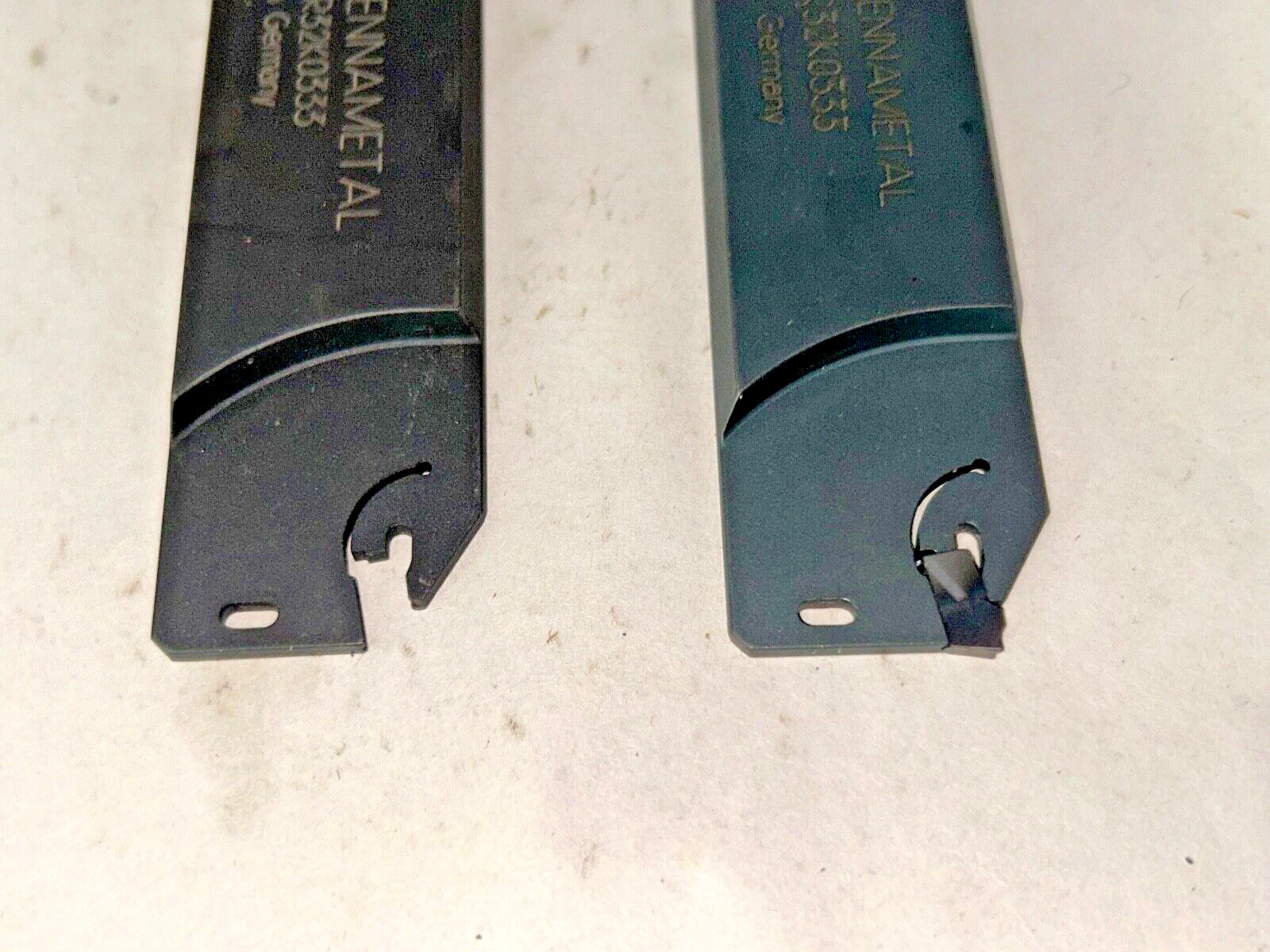 (2) Kennametal A2BHCR32K0333 Cut-Off Blades, used excellent condition