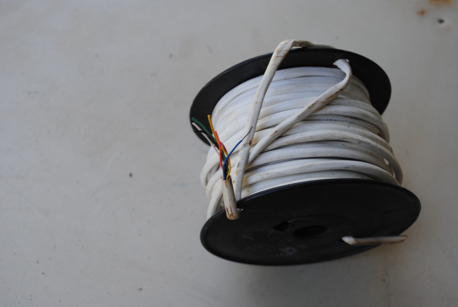 RadioShack 14 Gauge 4 Twisted TELEPHONE WIRE 75+ Feet FREE SHIPPING