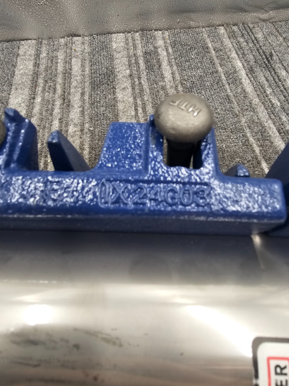 MUELLER Hymax Repair Clamp 500-18-0235, Blue Silver 2.63 Range