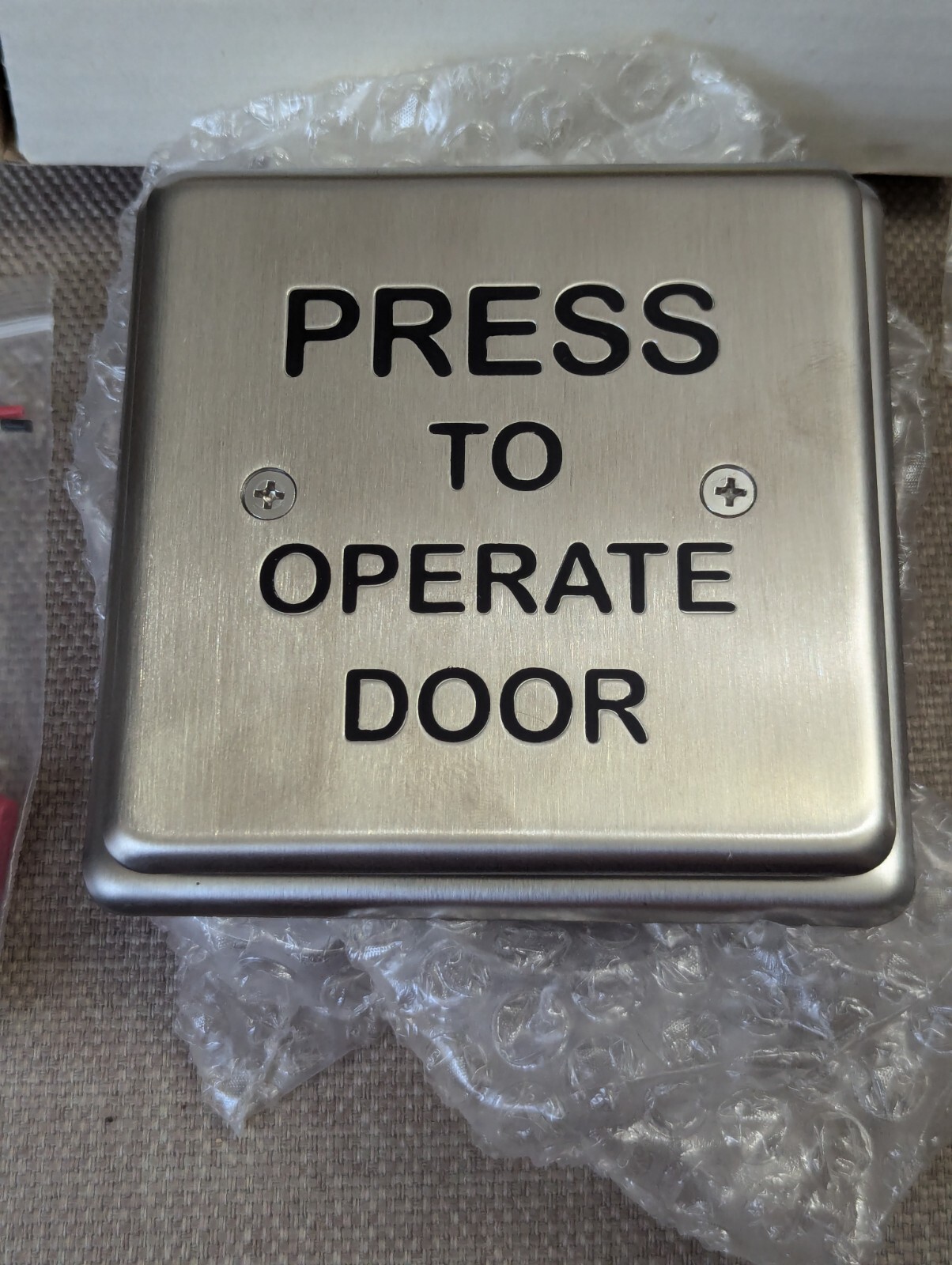 Norton 501 Series Push Button Operator Door Opener Switch