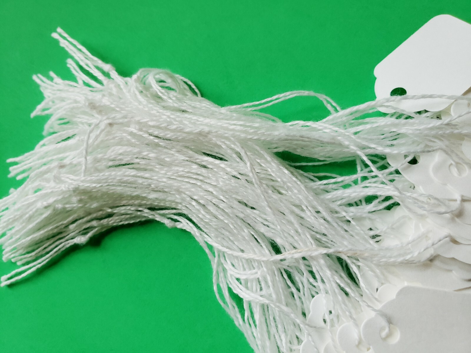 Blank White Price Tags String Jewelry Retail Merchandise Label, 1-1/4″ x 7/8″