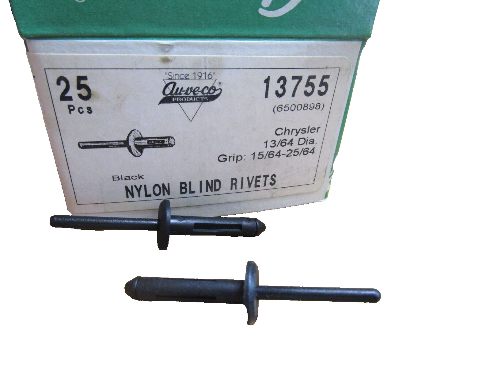 Auveco 13755 Nylon Rivet 13/64″ Hole Diameter 2″ Length. Qty 25