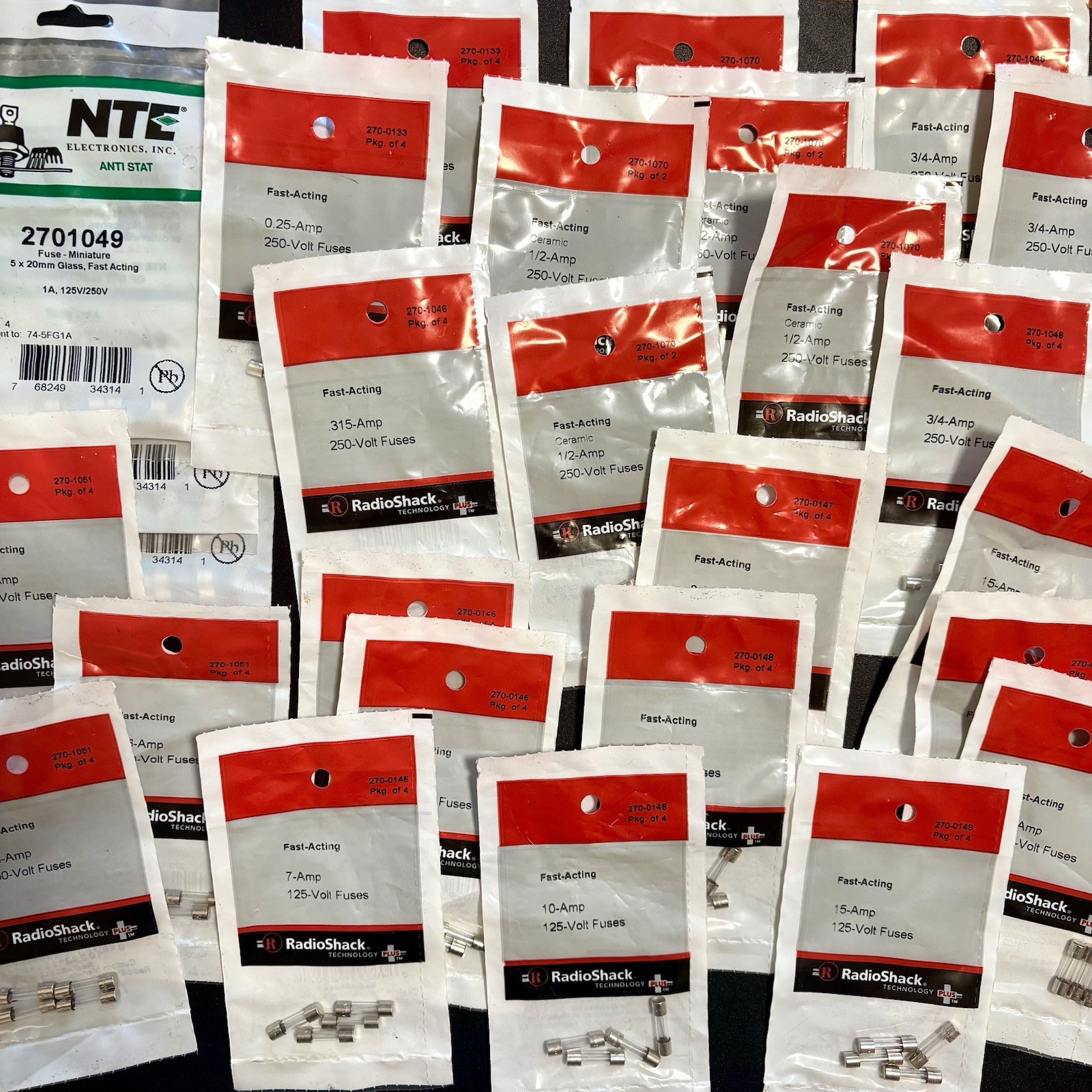 NOS Vintage RadioShack Fast-Acting Mixed Fuse Lot 27 Packs 98pc Glass Ceramic