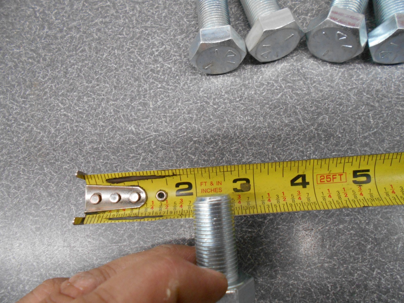 5/8″ x 1-1/4″ Bolt. (Quantity 20) Grade 5 Capscrew Hex Head Bolt. Fine #18. NOS