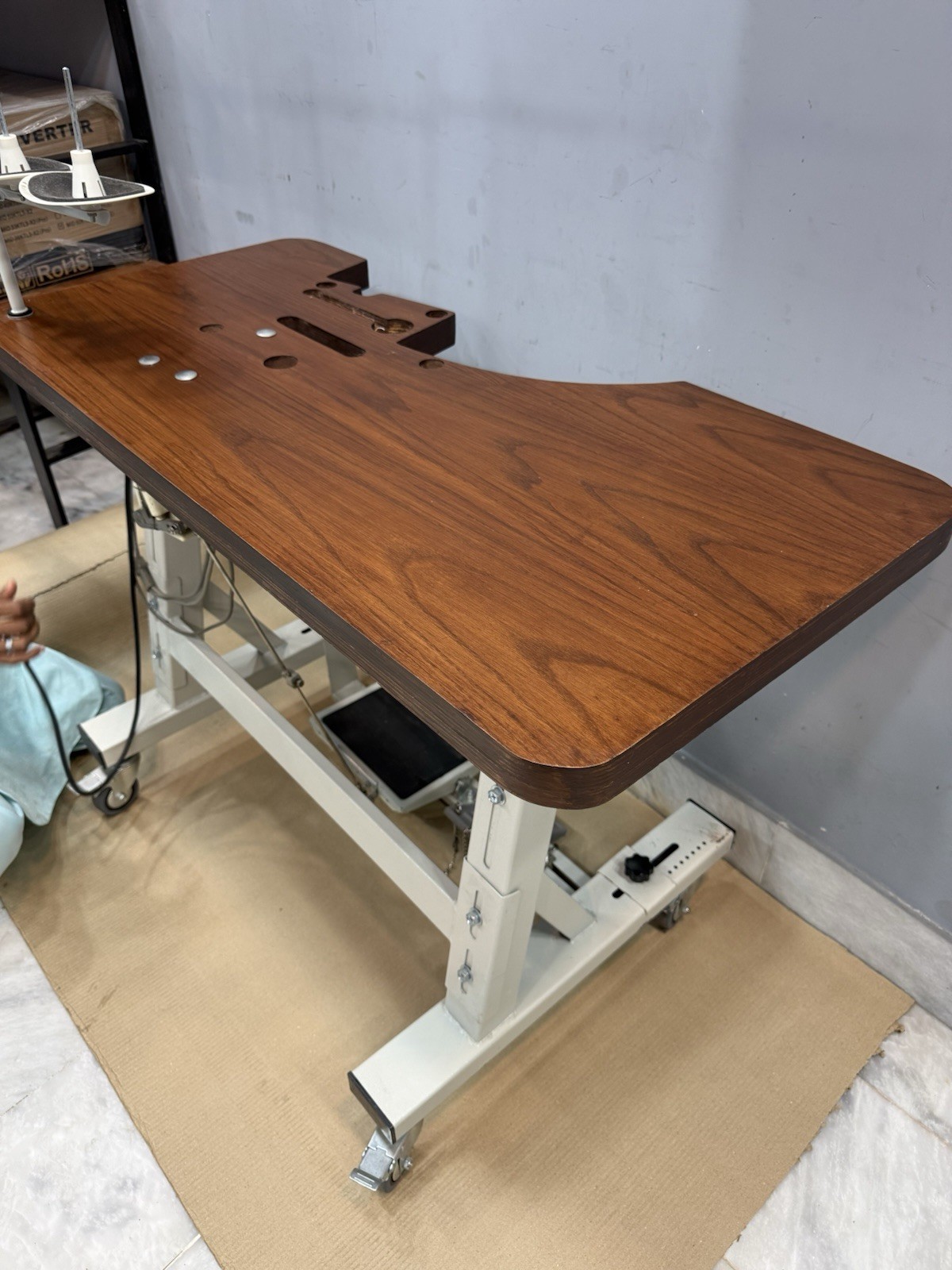Custom Table Set for Union Special 43200G – Stand, Pedal, Belt, Thread Stand