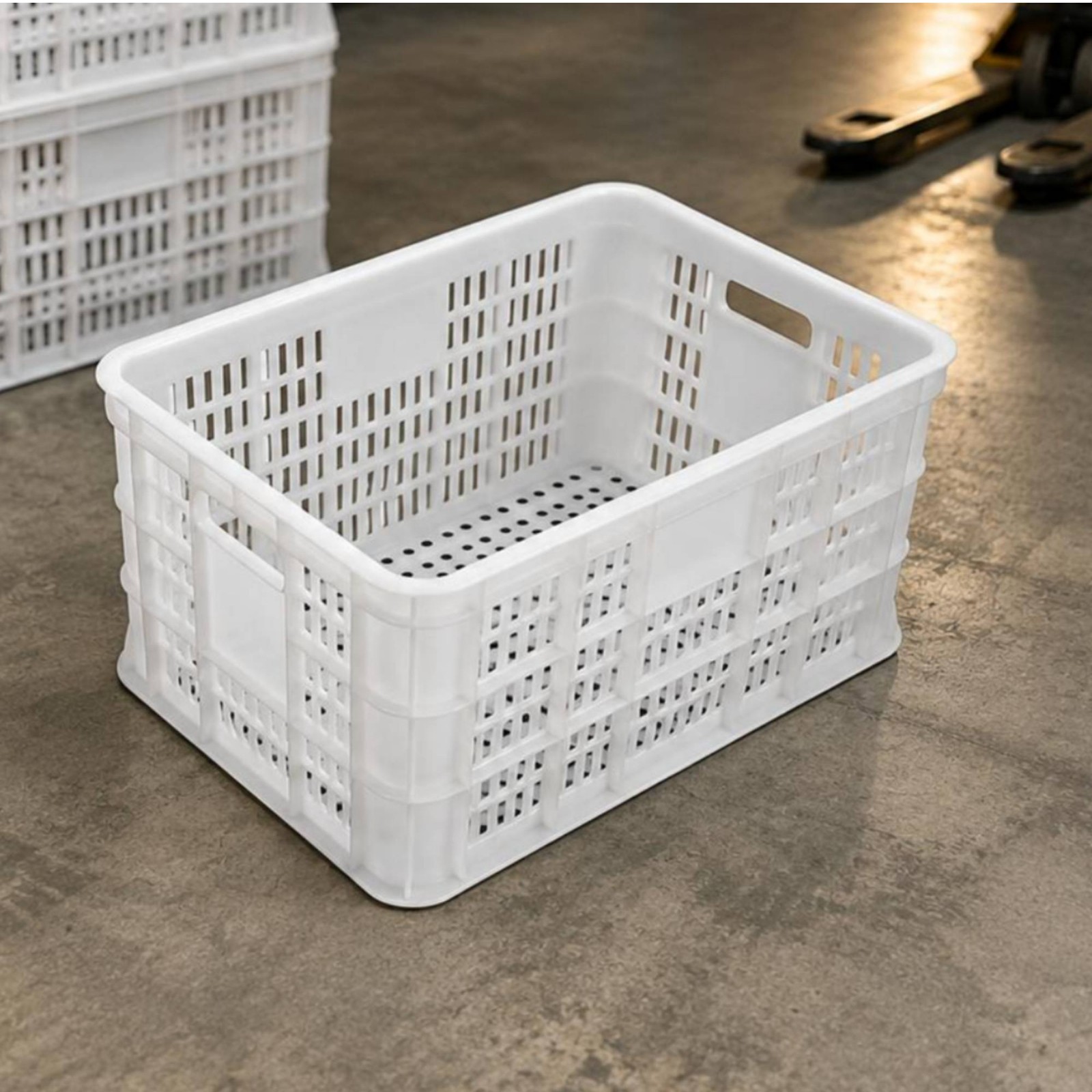 Ventilated Plastic Container Lightweight for Warehouse, Shop