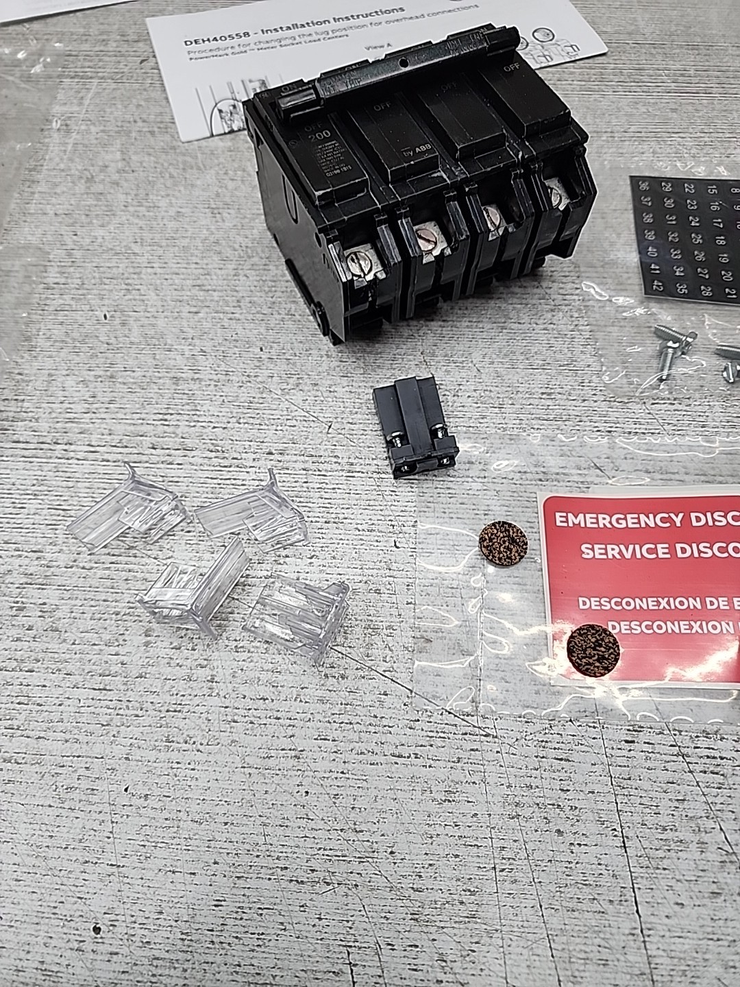 GE THQMV200WL 200 Amp 120/240 Volt 2-Pole Plug-In Mount  Main Circuit Breaker
