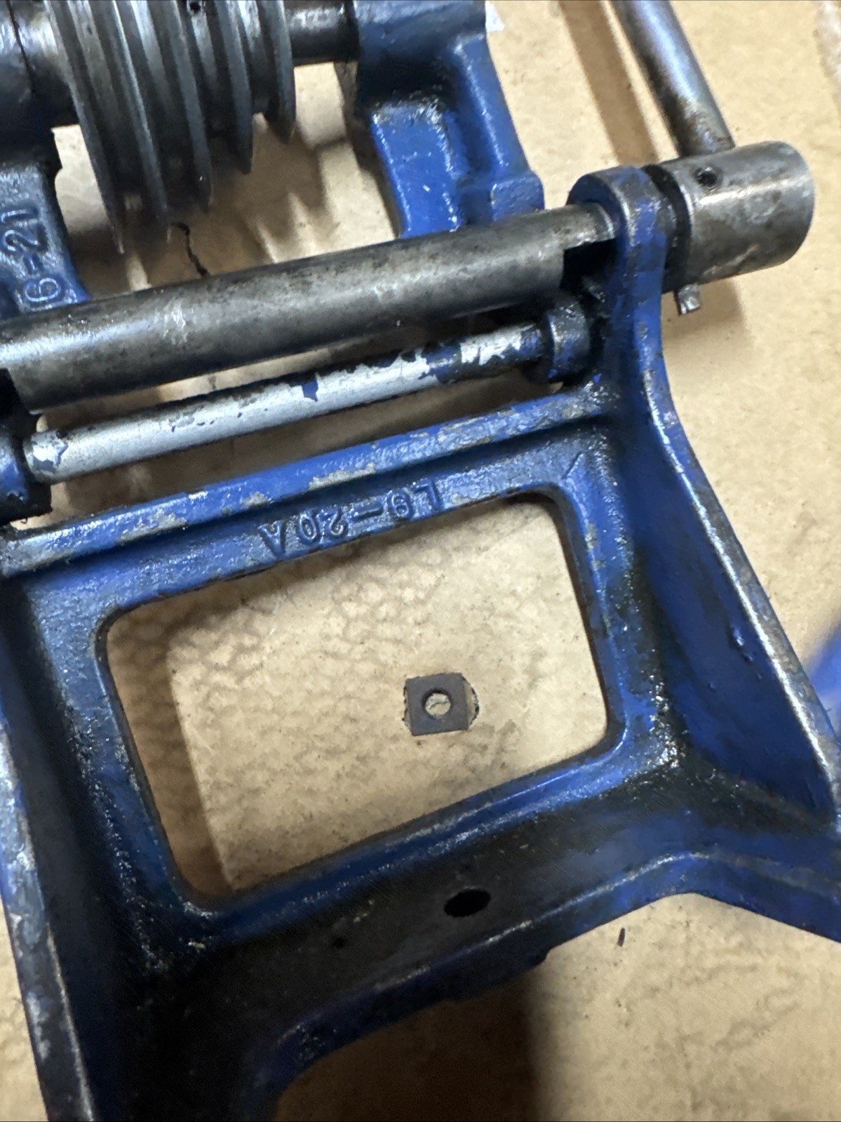 Atlas 618 Craftsman 101 6″ Metal Lathe Countershaft & Hanger Assembly