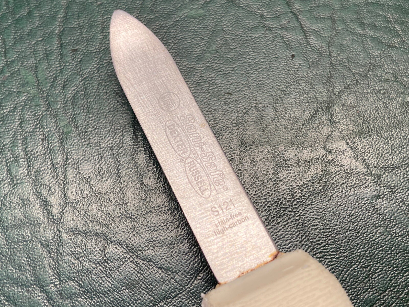 DEXTER RUSSELL OYSTER SHUCKER White S121 Sani-Safe Made In USA