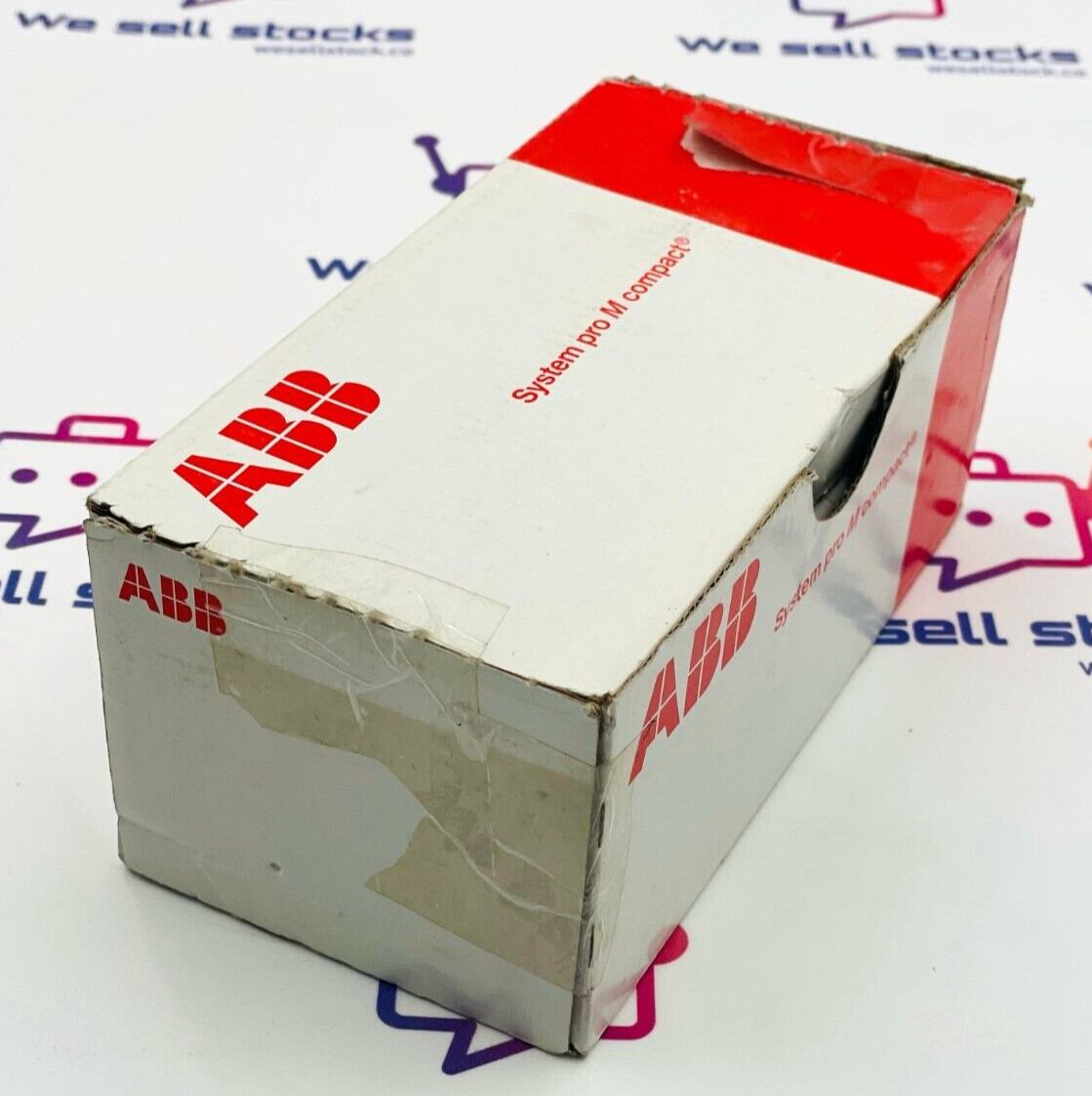 ABB S202-C20 Circuit Breaker 20A 2CDS252001R0204 (5 Pcs In 1 Box)
