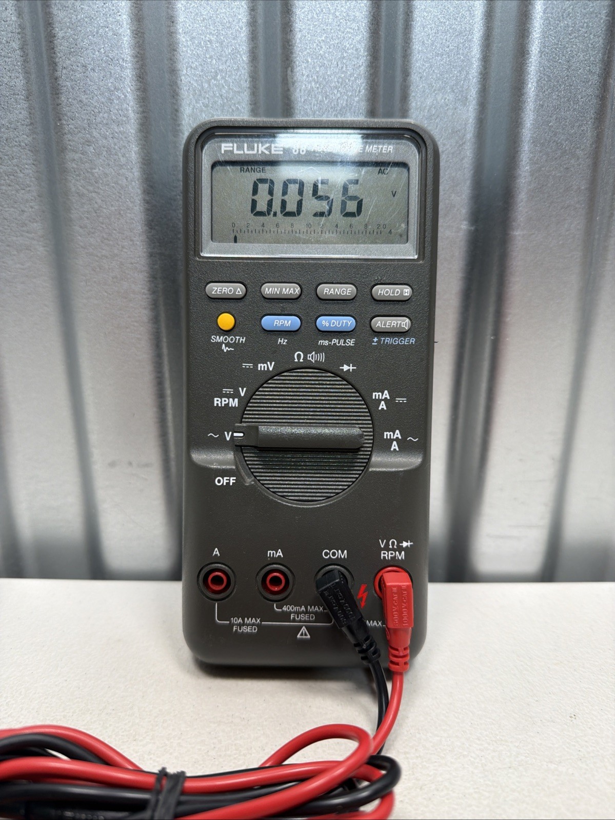 Fluke 88 Digital Automotive Multimeter – Works!