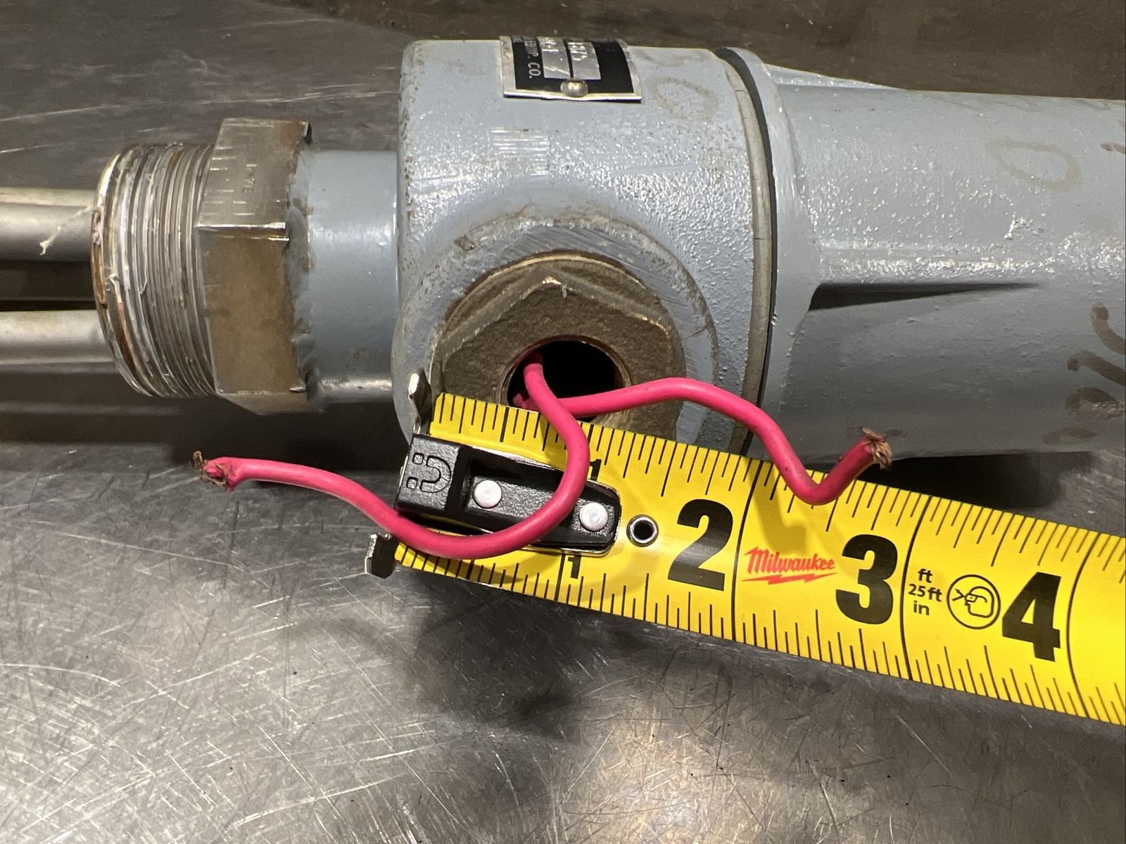 Used Surplus INDEECO Immersion heater Cat No 25-SSTA-4C-E 230V 1875 Watts 1 ph