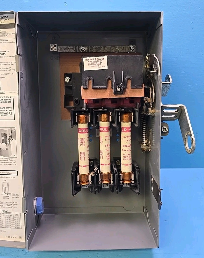 SQUARE D PQ3603G 30A 600V 3P3W ILINE BUSWAY SWITCH