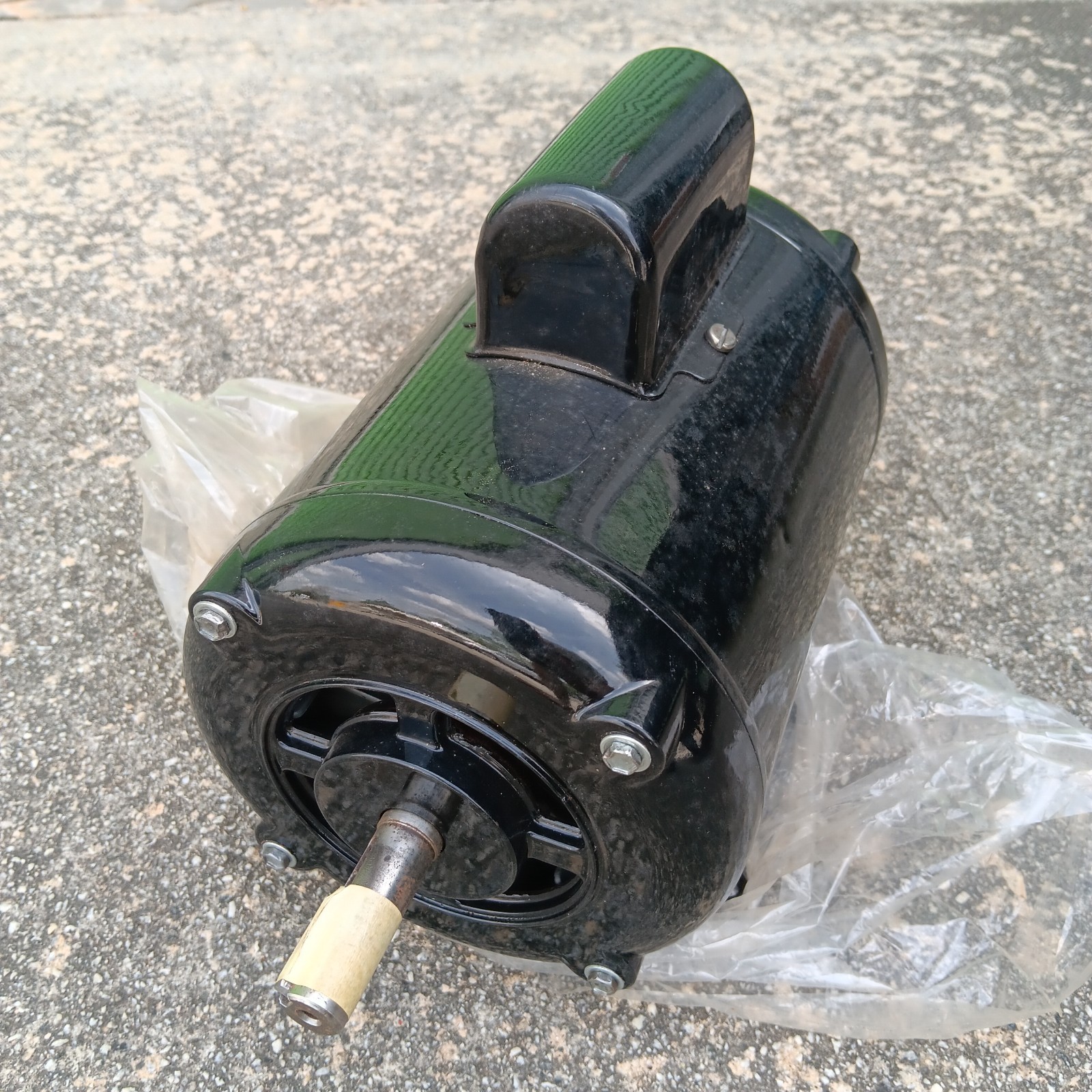 Dayton 1/2 HP AC Motor NOS Model: 4K855-F