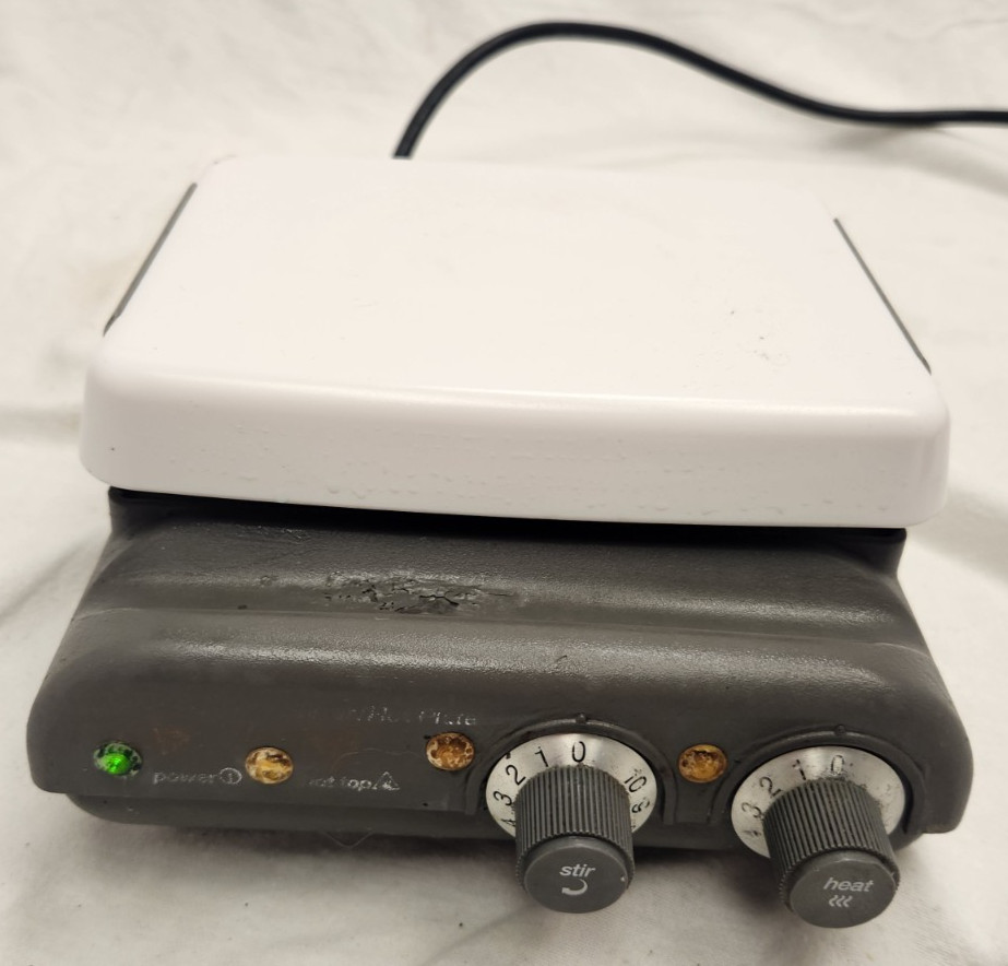 Corning PC-420 Laboratory Heating/Stirring Plate [Working]