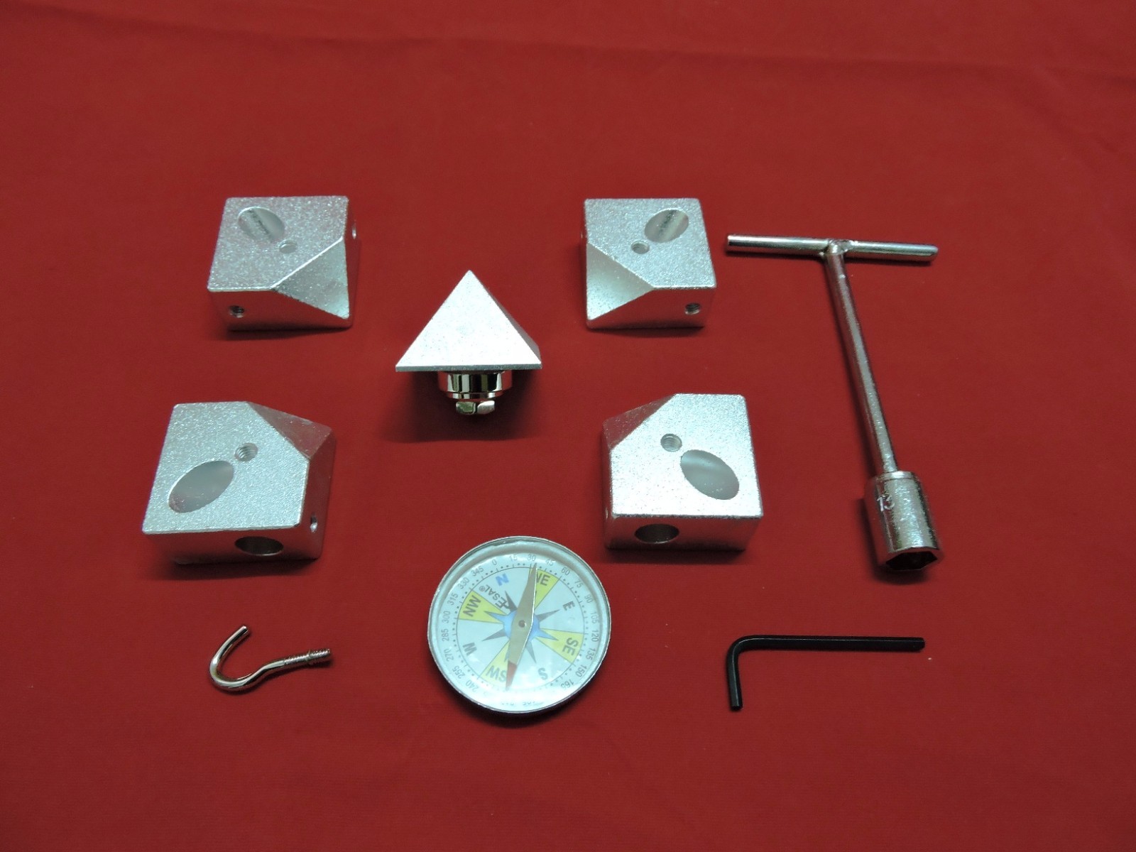 Giza Pyramid Connector corner kit for 1/2″ or 12.7 mm outer dia Pipes Aluminium