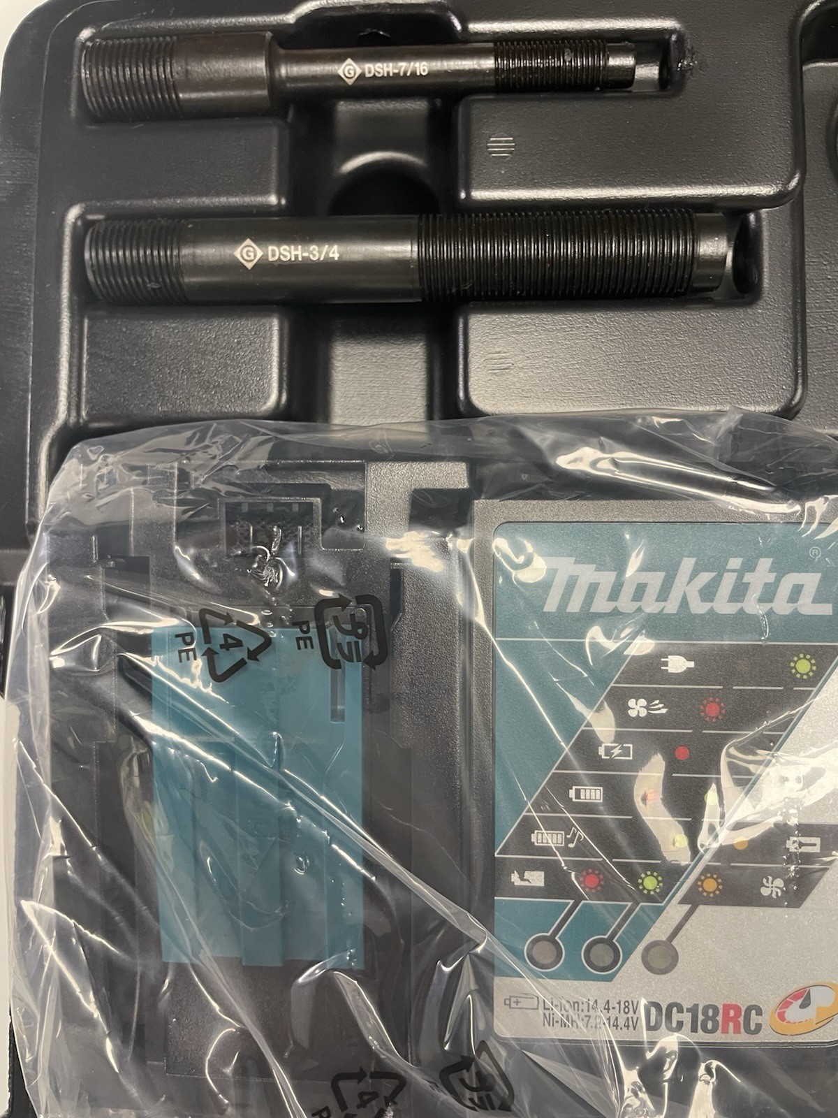 NEW Greenlee LS50L11A 7 Ton 11A 18V Battery-Powered Knockout Punching Tool Kit