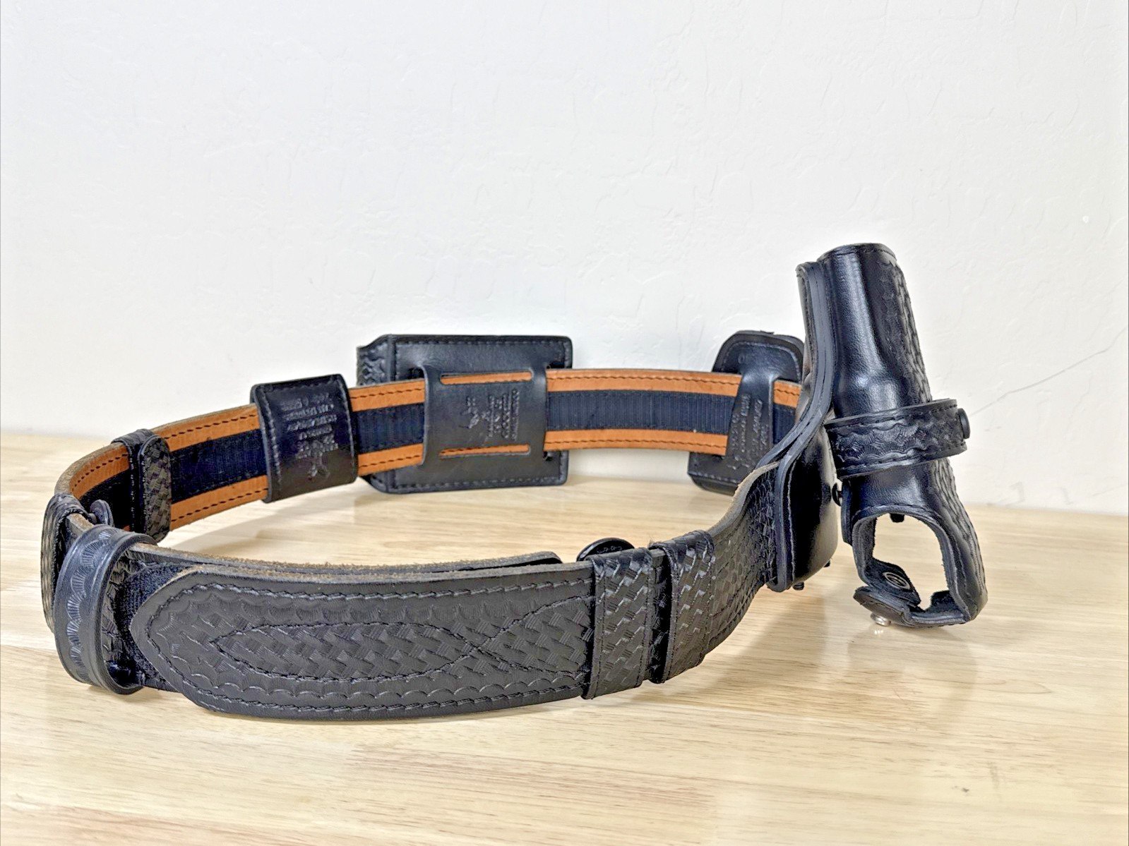 Safariland Model 94 Tactical Leather Belt w/ Gun Holster & Attachments READ