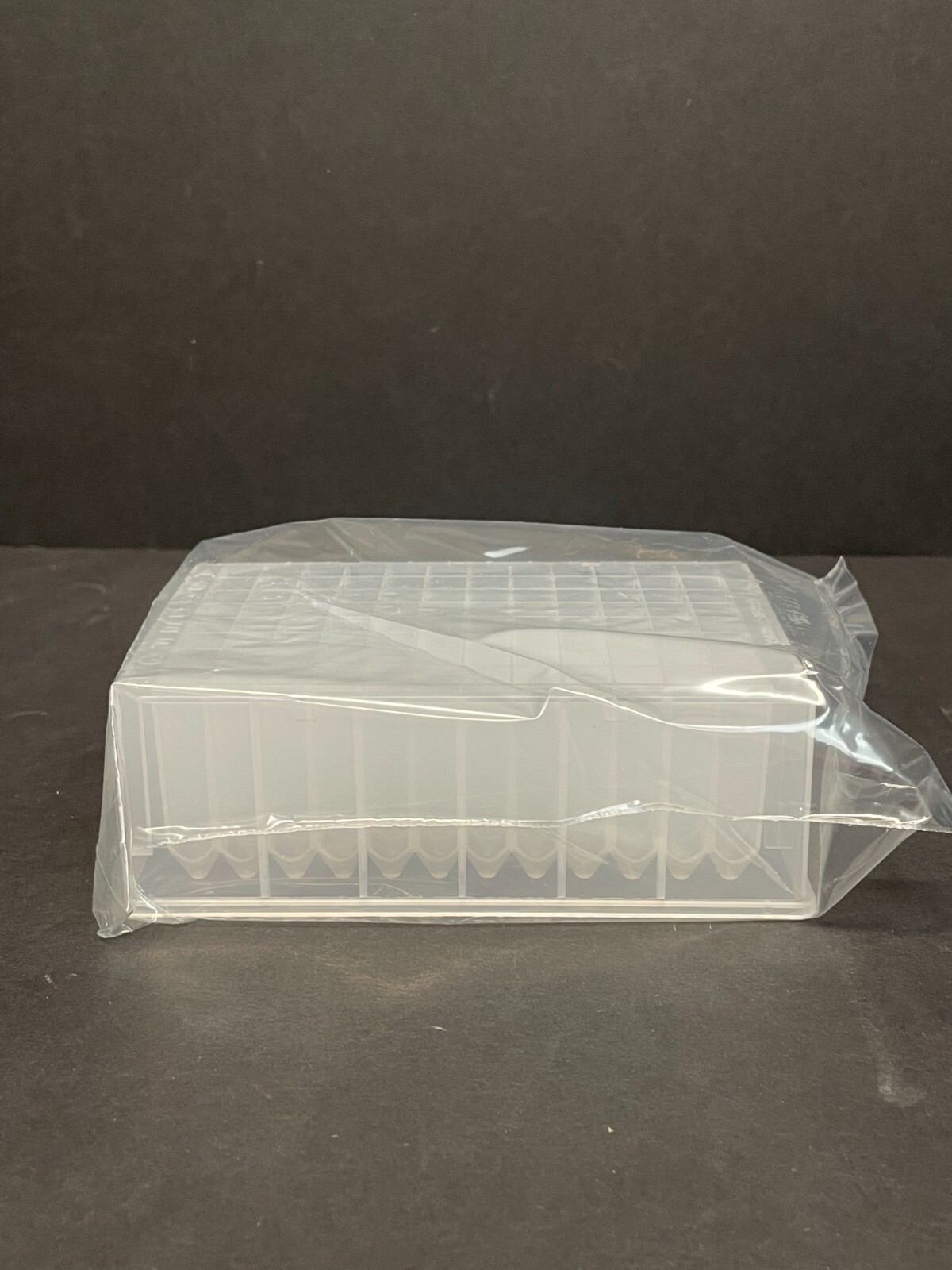 Thermo Scientific KingFisher Microplate 2.2 ml 96 Well Deep Well 50 Plates
