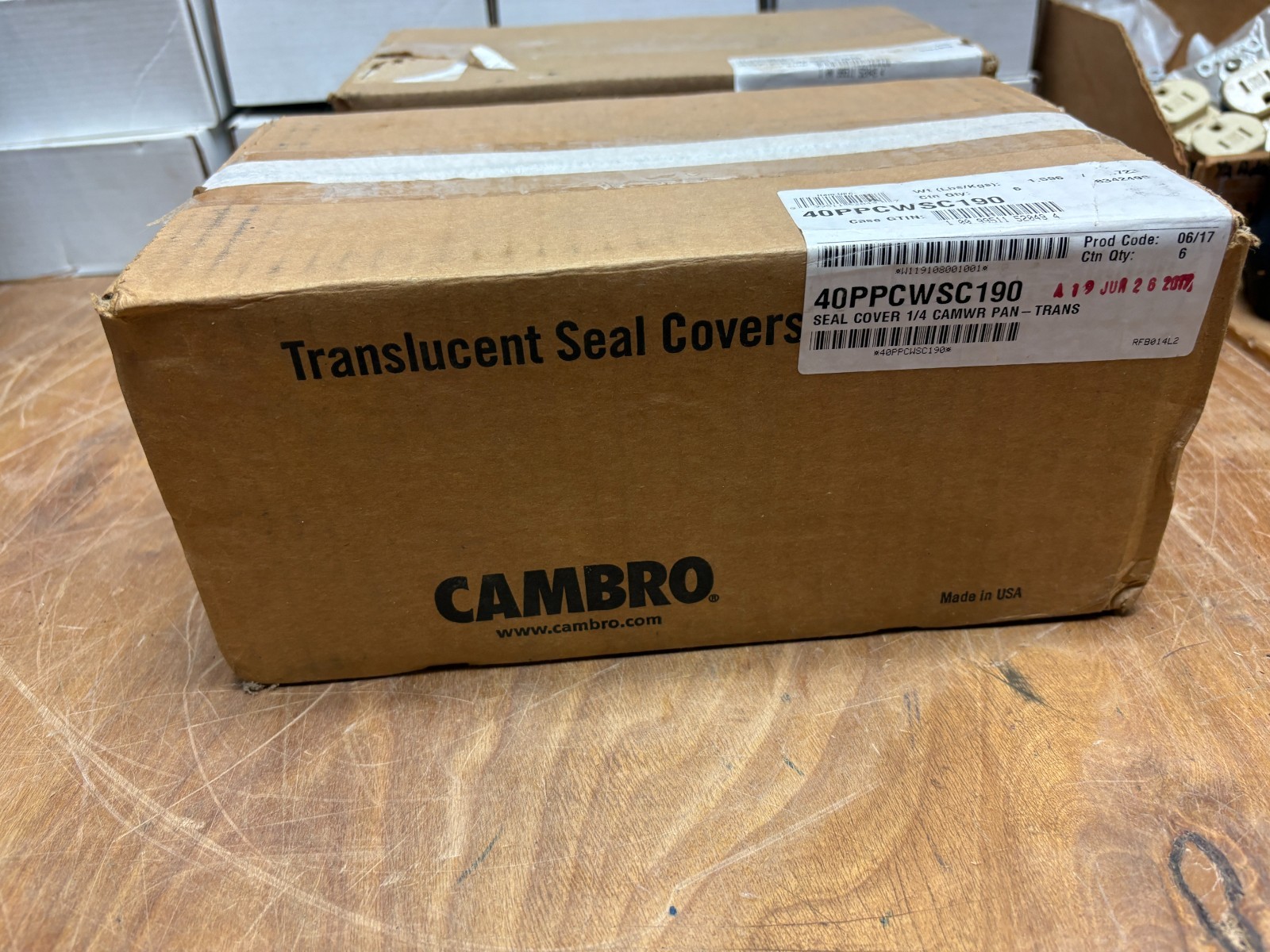Case of 6 New CAMBRO 40PPCWSC 190 Translucent Seal Cover ¼ size CAMWR