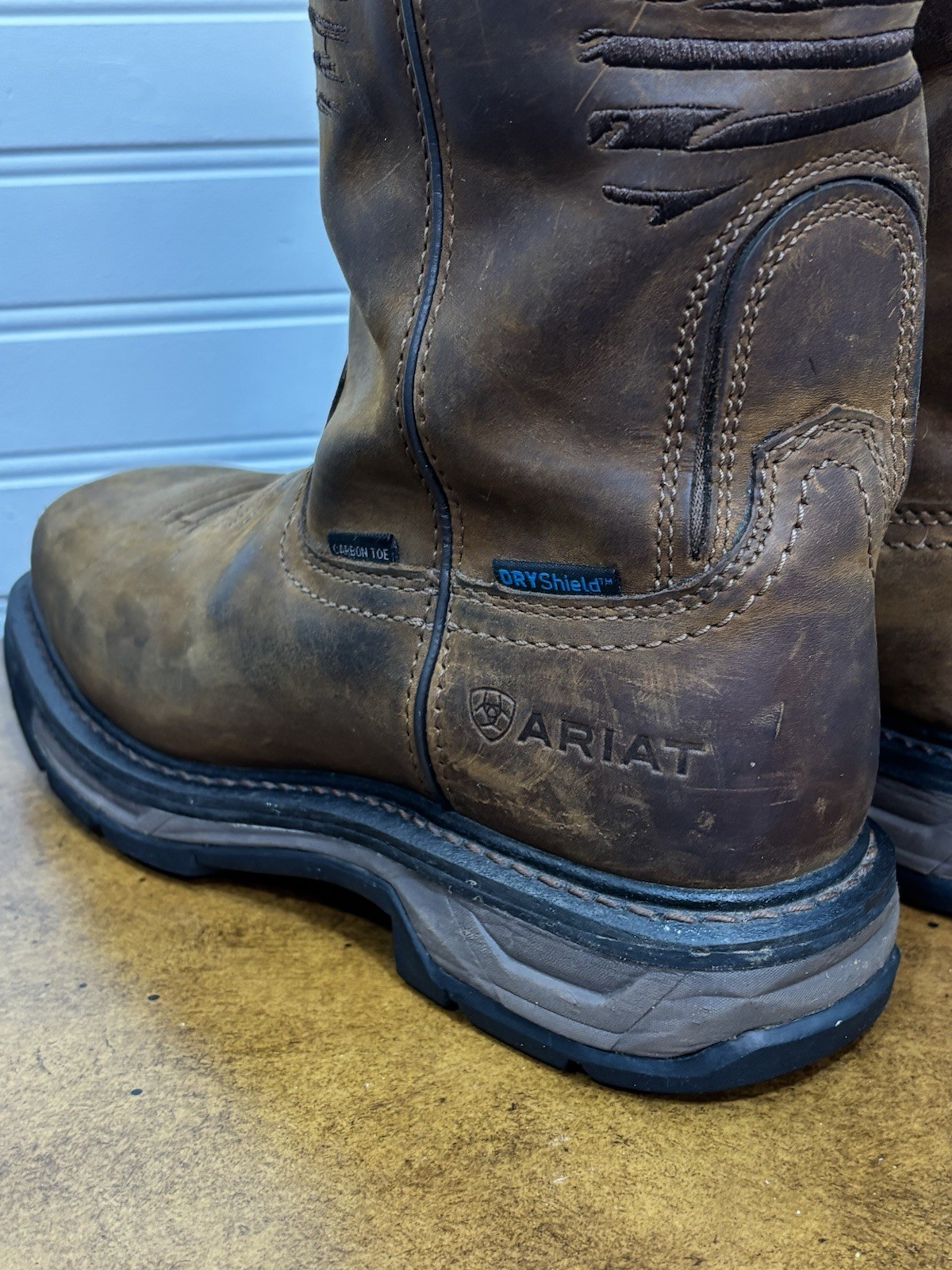 Ariat WorkHog XT Patriot Waterproof Carbon Toe EH Work Boots 7D Medium