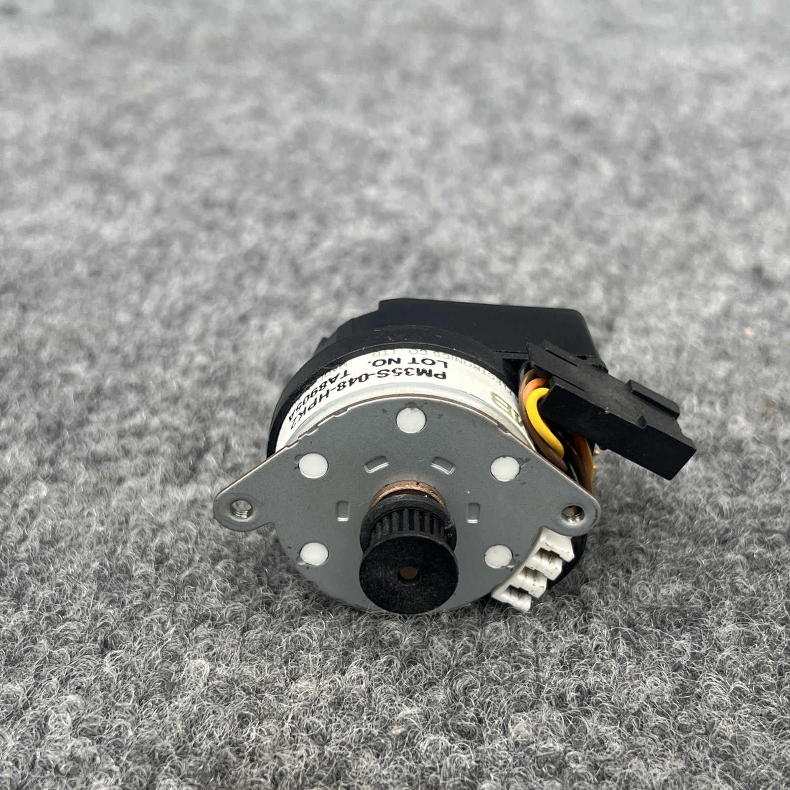 NMB Technologies PM35S-048-HPK2 Stepping Motor Used
