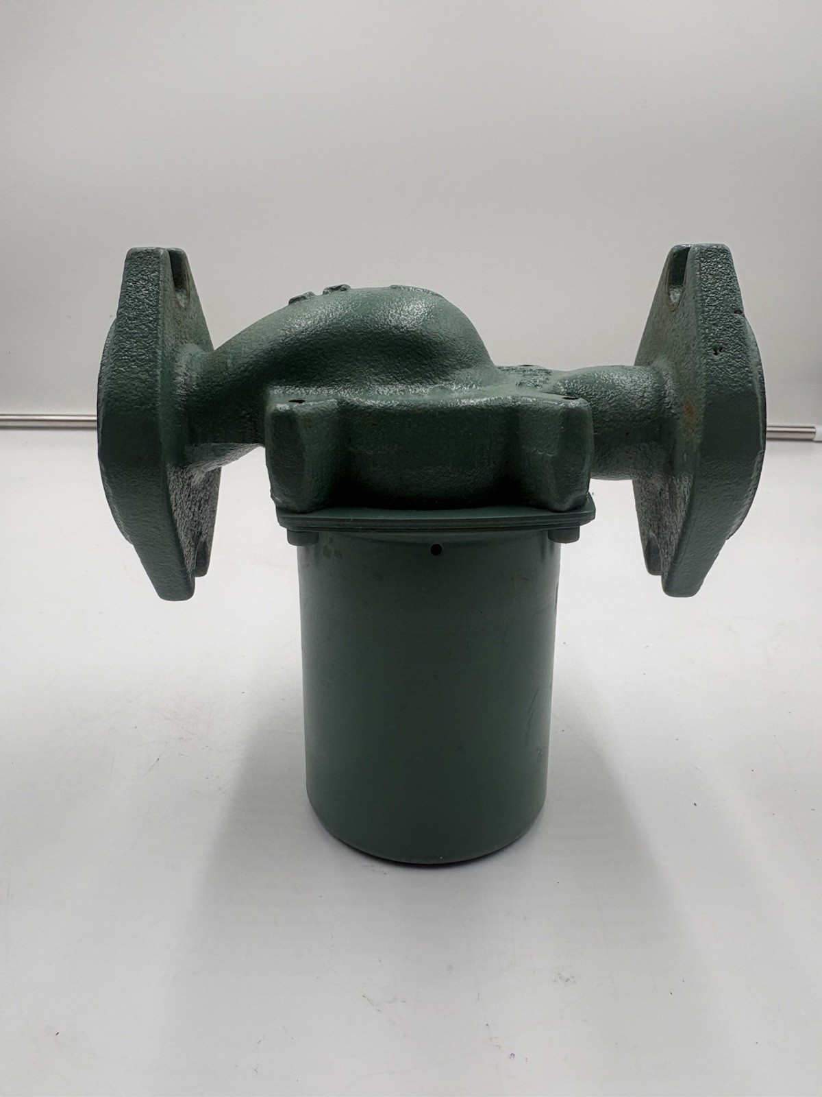 Taco 007-F5 Cast Iron Circulator Pump 1/25 hp 115V 3250 RPM
