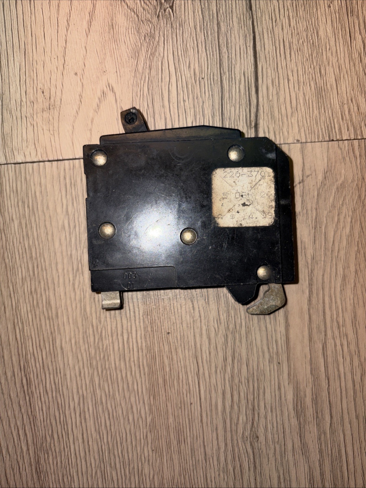 Square D QOT2020 2 Pole 20 Amp Tandem QOT Circuit Breaker 20a Twin With Hook