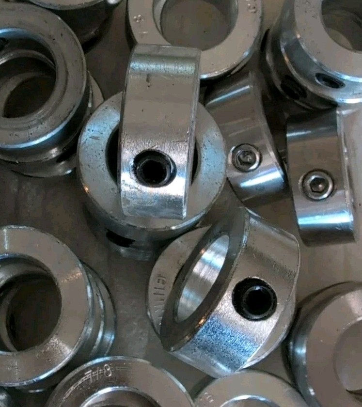 Lot Of 50: 7/8″ SHAFT SET SCREW COLLARS With Screws. Open Bx New