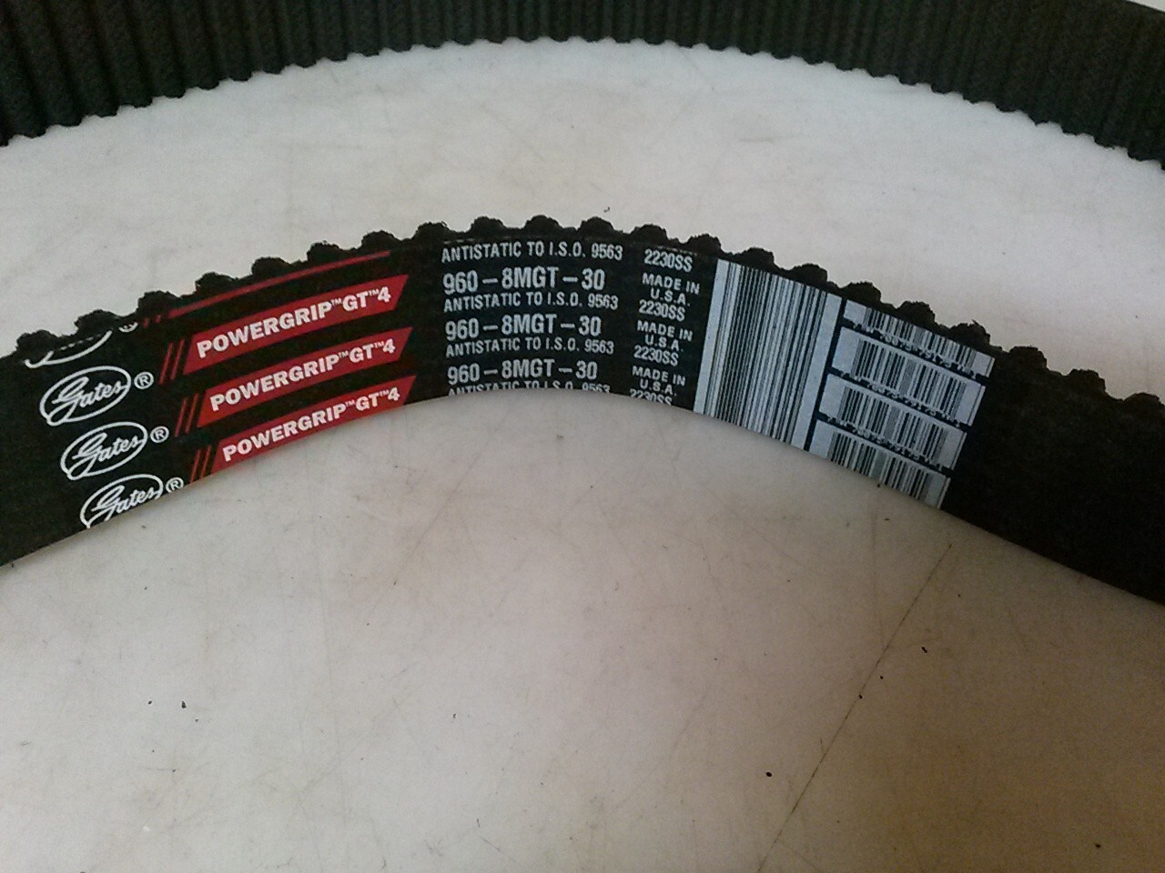 Gates PowerGrip GT4 960-8MGT-30 industrial timing belt. Antistatic.