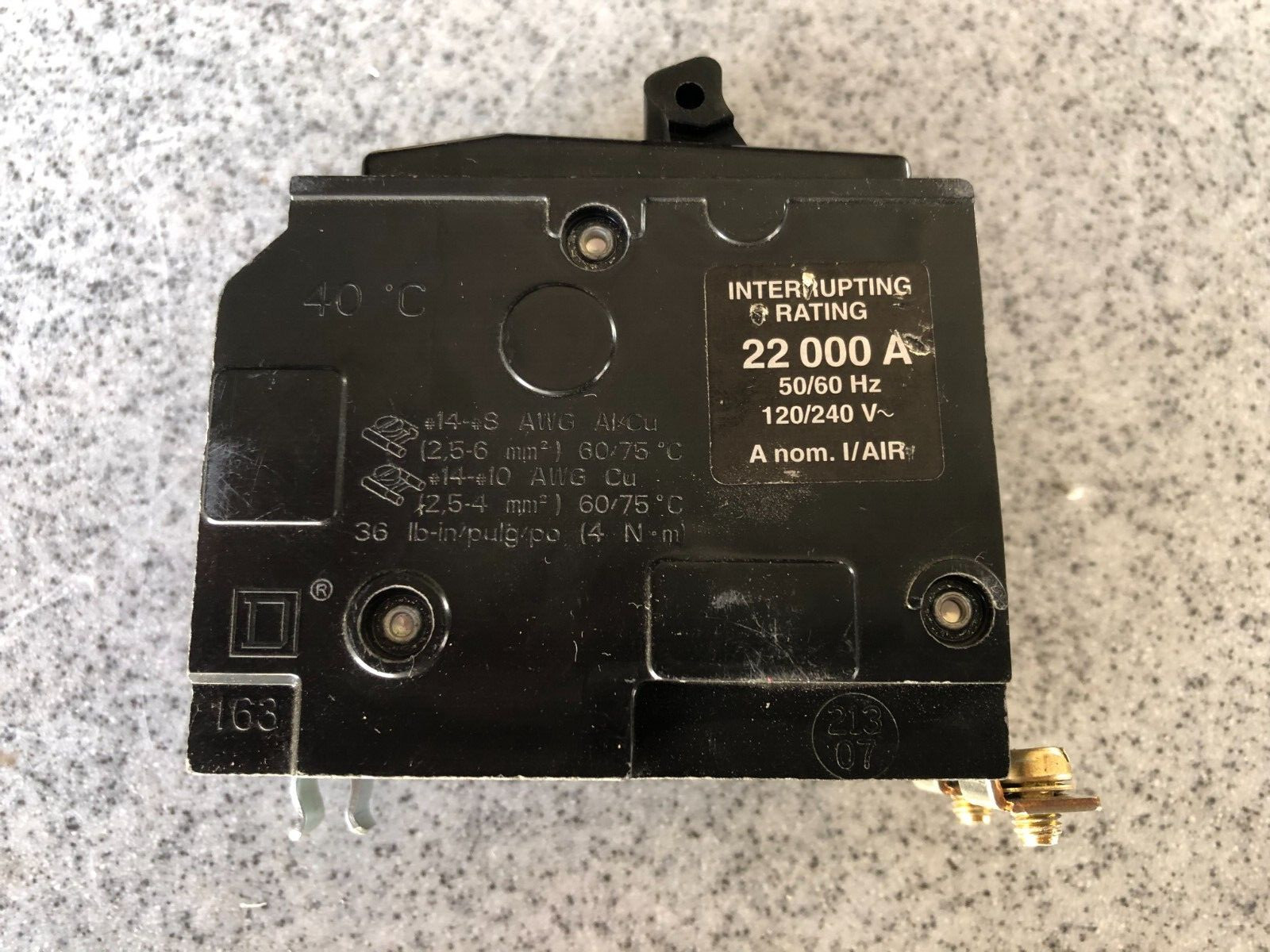 SQUARE D QOB230VH 2P 30A 240V 22K bolt-on circuit breaker