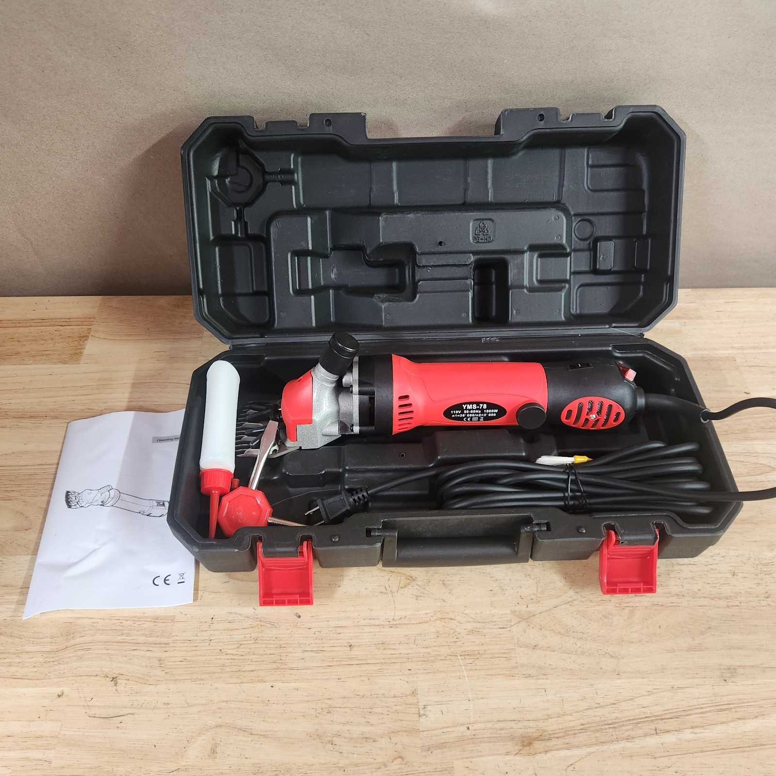 Petyoung 900W Electric Sheep Shears, 6-Speed Professional Grooming Clippers