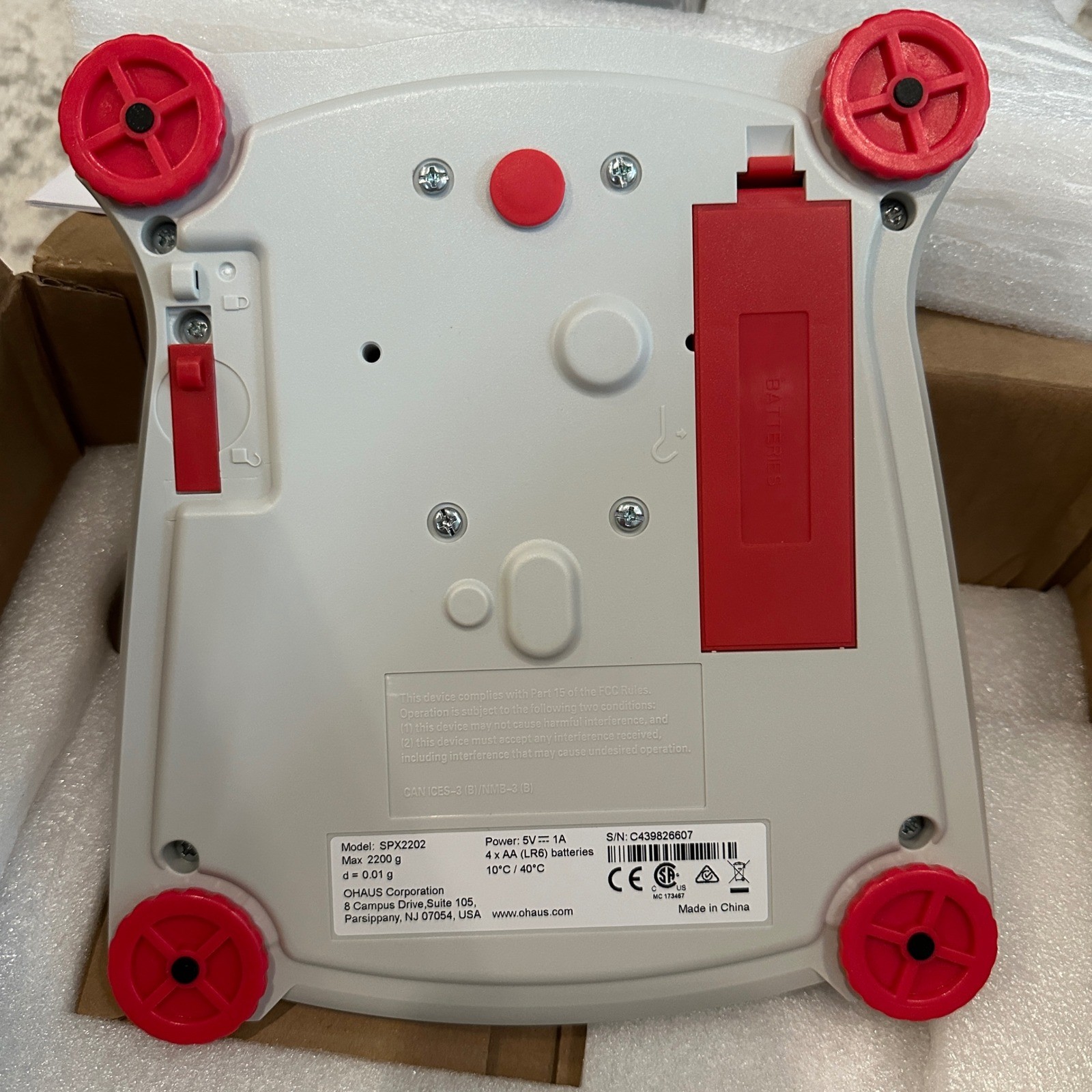 Ohaus SPX2202 Scout Analytical Balance, 2200 g x 0.01 g 30253023
