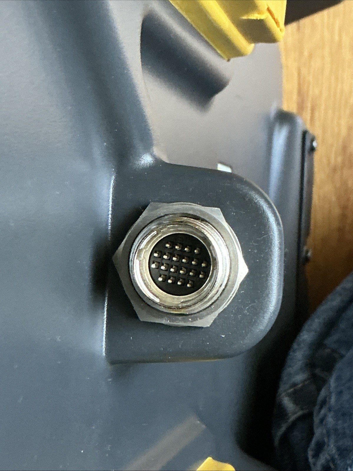 Fanuc A05B-2518-C304#EMH Teach Pendant